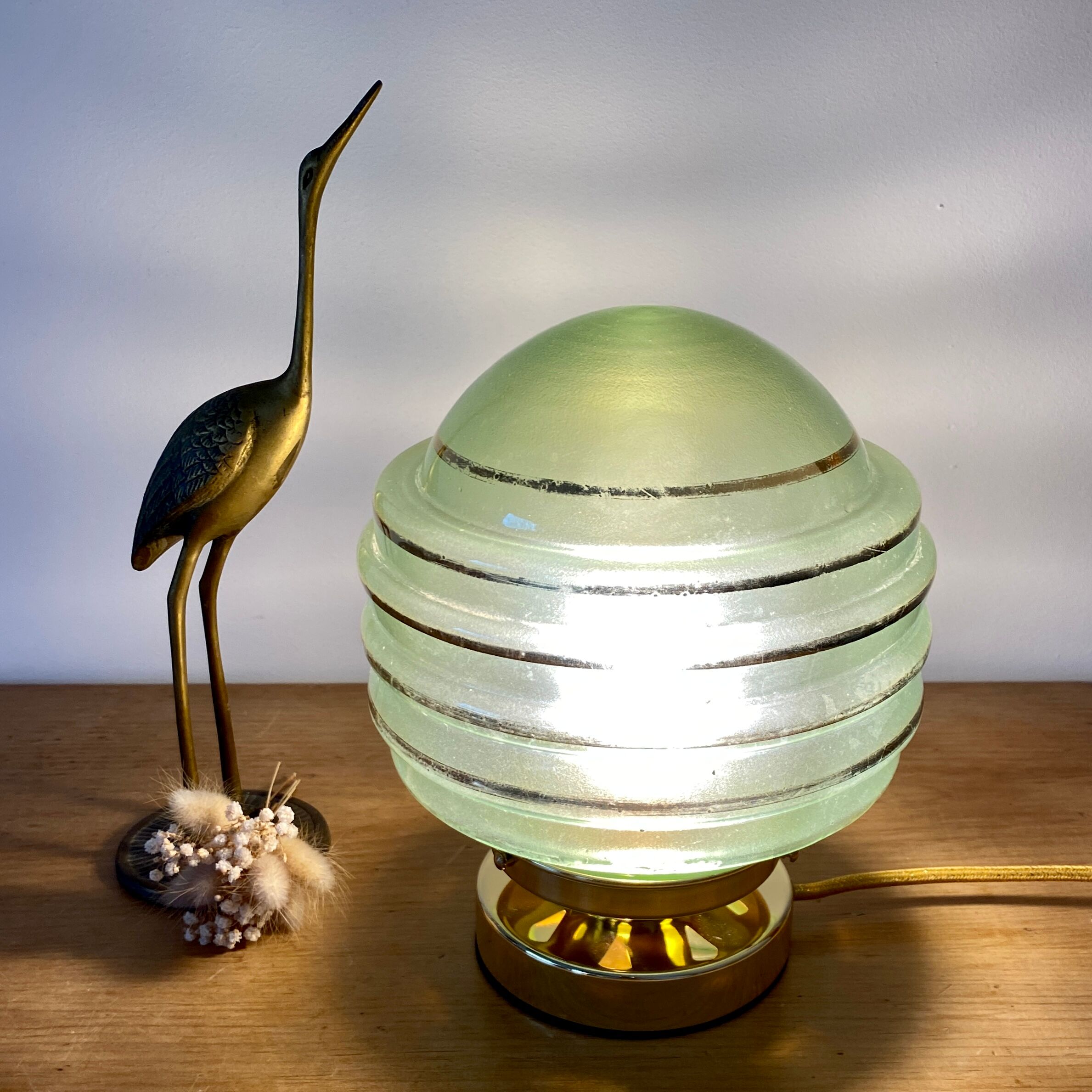 Psoer globe lamp vintage art deco