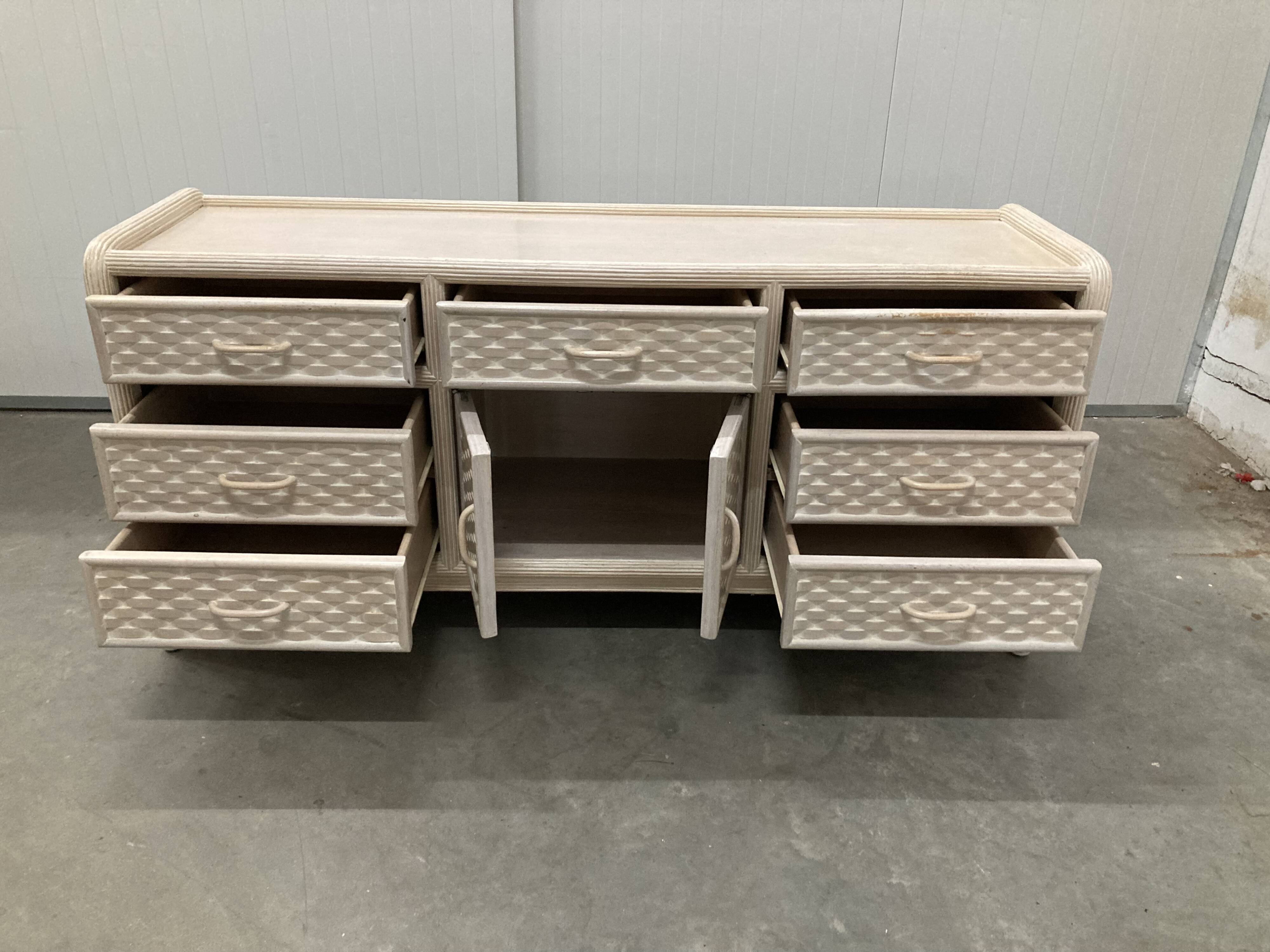 White wash sideboard made of woven rattan/bamboe, '70