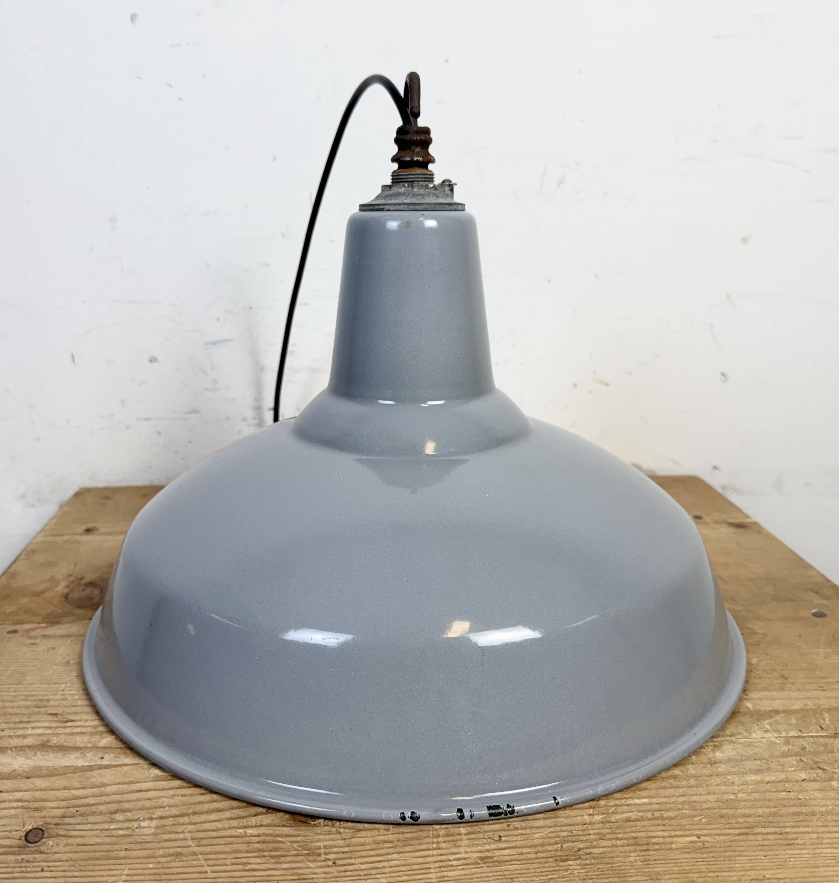 Industrial British Grey Enamel Factory Pendant Lamp, 1960s