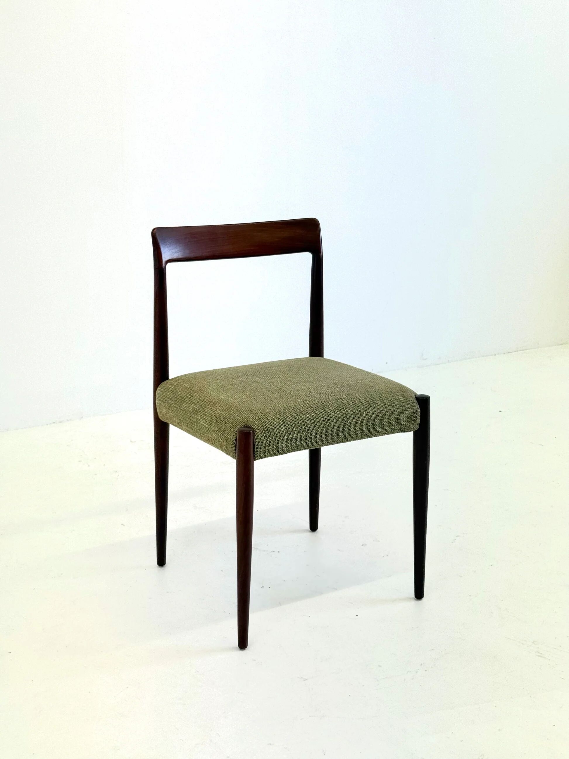 Set of 4 Lübke dining chairs with rosewood