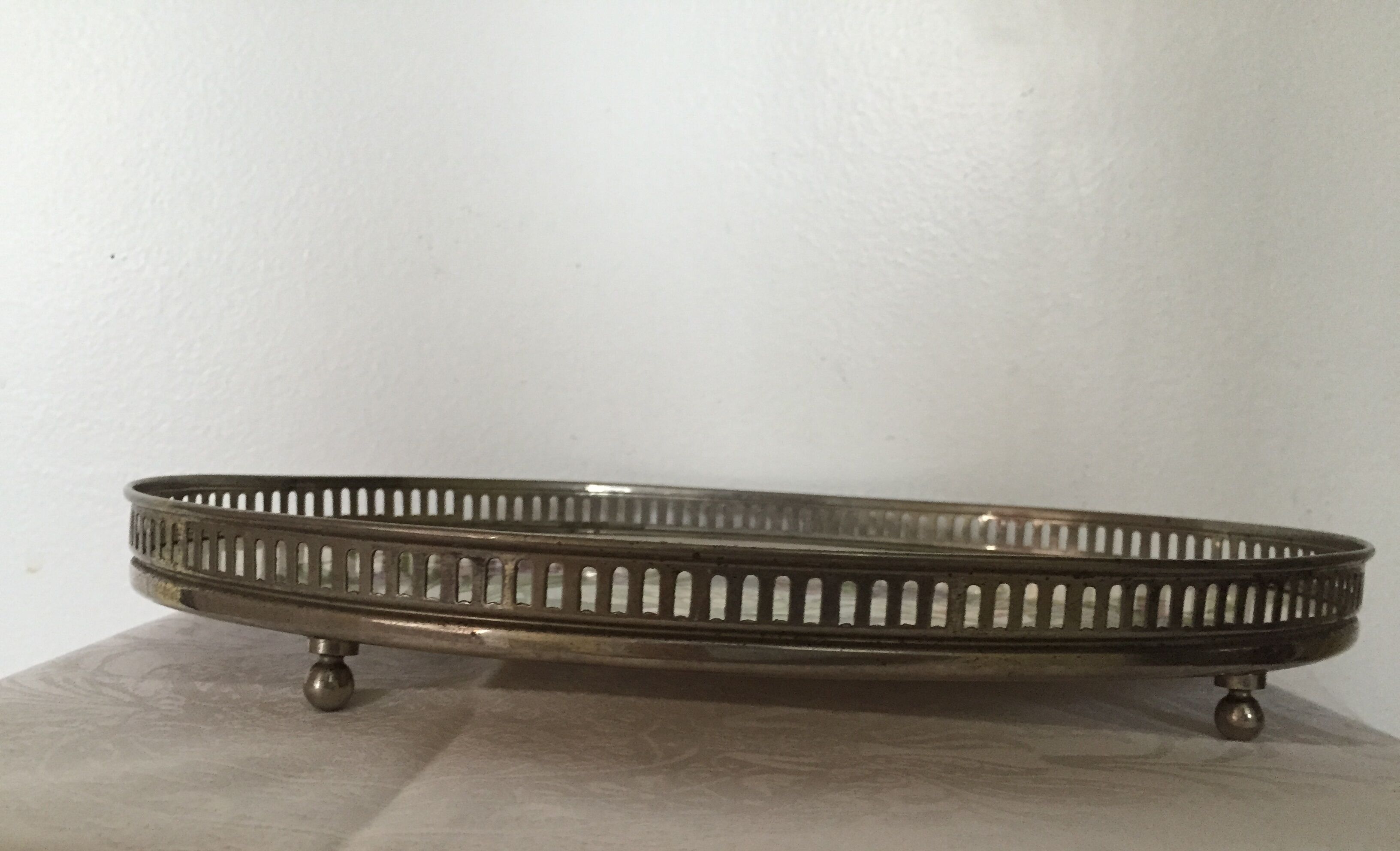 Ceramic tray