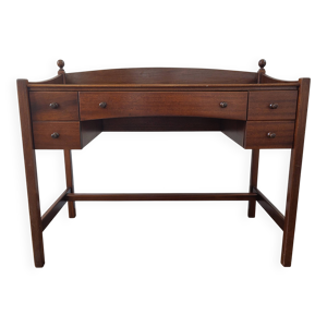 Coiffeuse jacques HAUVILLE