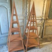 Pyramid shelves "Jodhpur" in Rubberwood