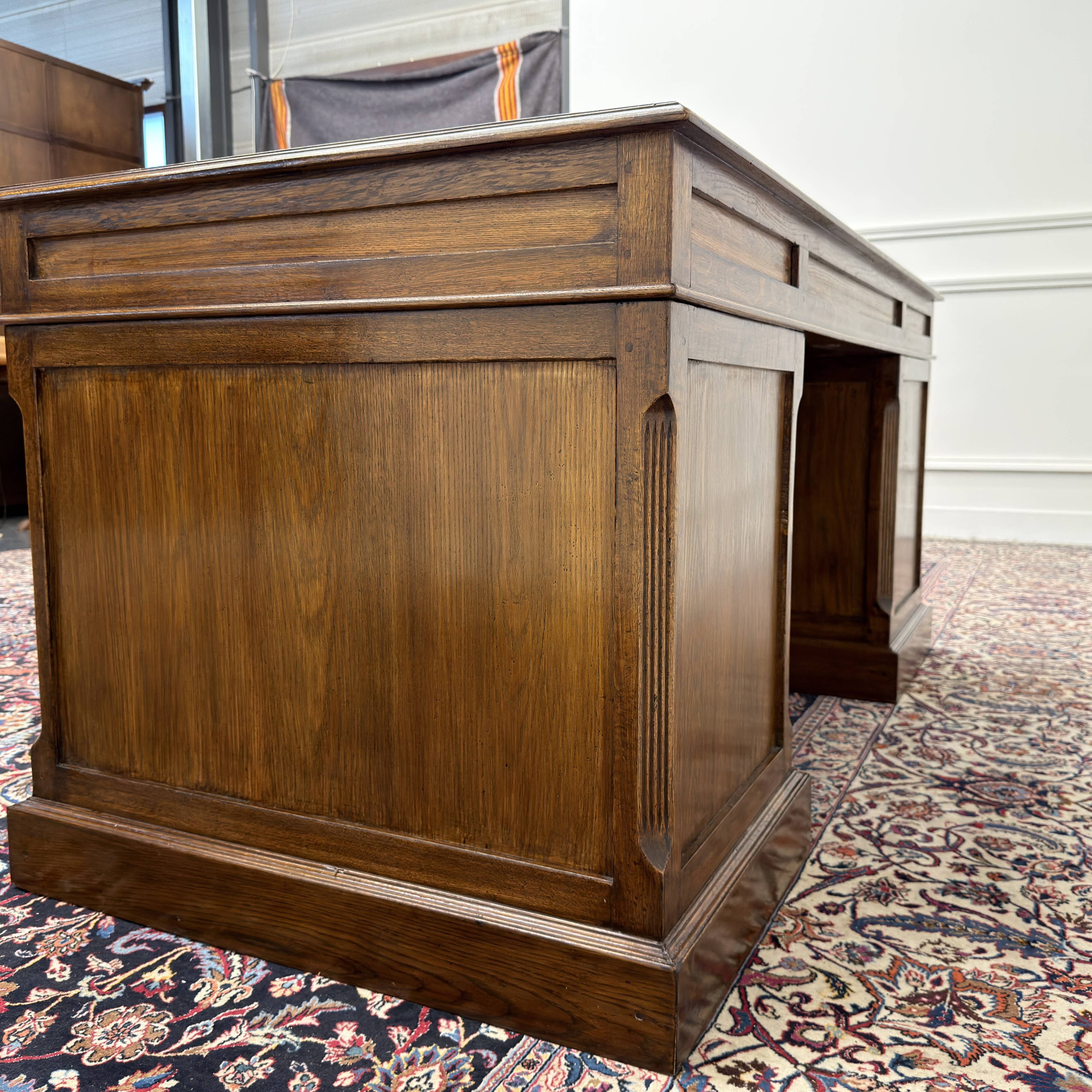 Classic English Eichholtz Desk