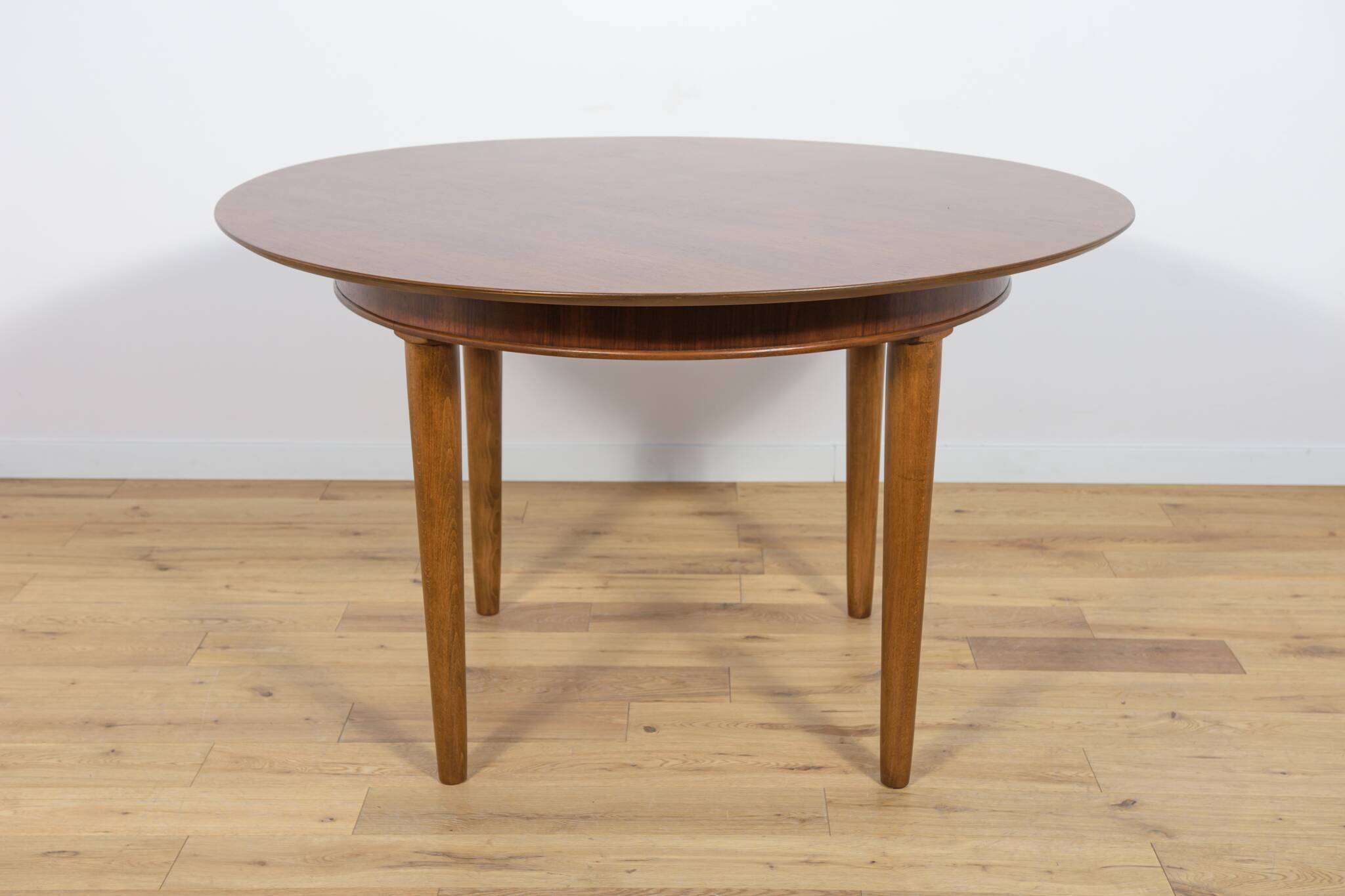 Mid-Century British Teak Dining Table, 1950s