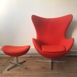 Fauteuil et pouf Egg Arne Jacobsen Ed Fritz Hansen