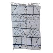 White Marmoucha Moroccan rug - 246 x 167 cm