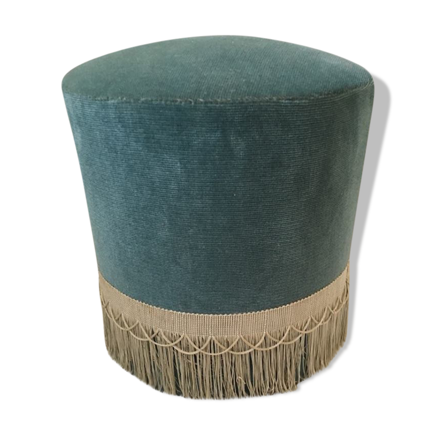 Pouf en velours bleu avec  franges