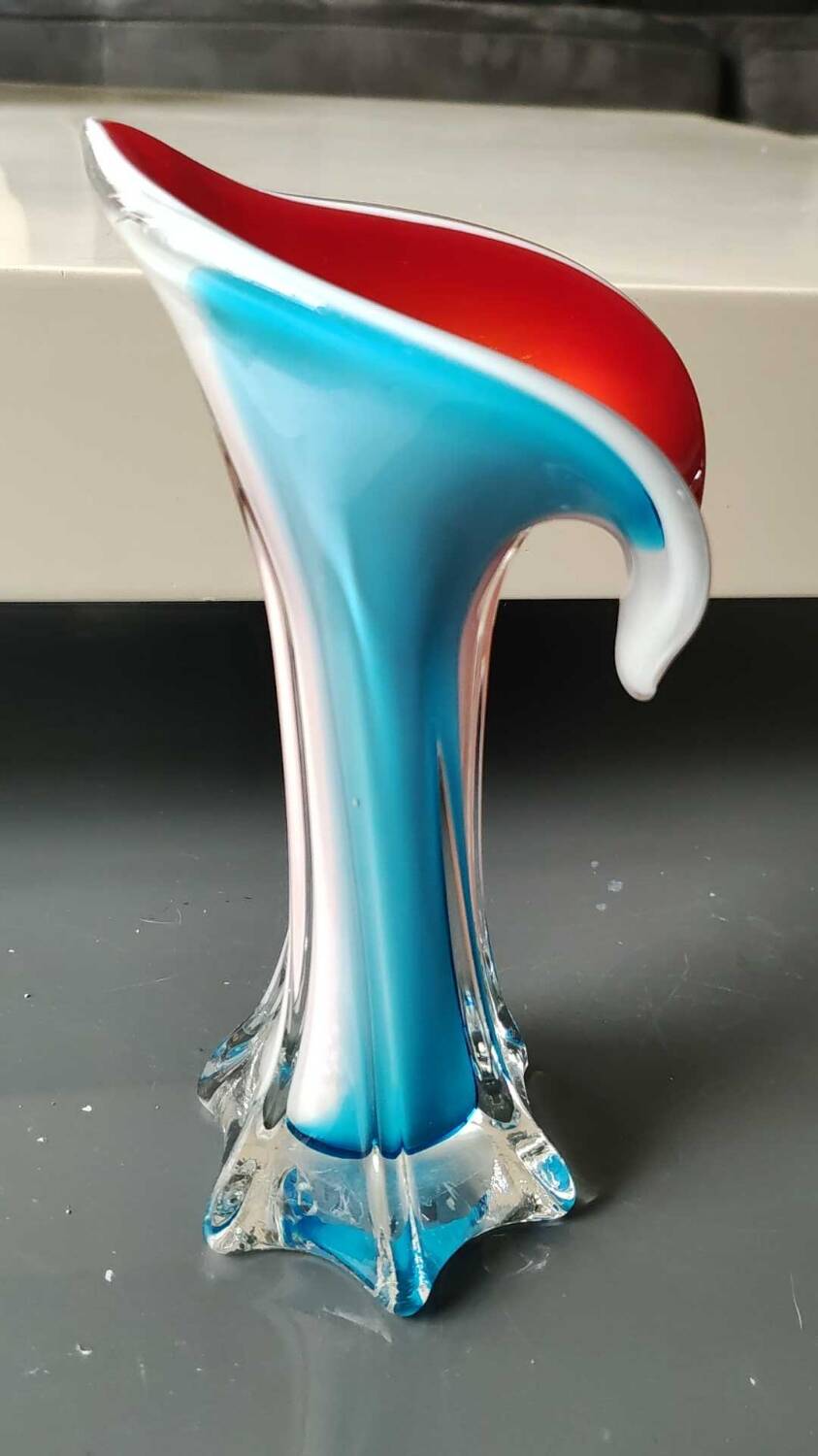 Arum Flower/Jack in the Pulpit Vase. Made of Murano blown glass. Height 20 cm