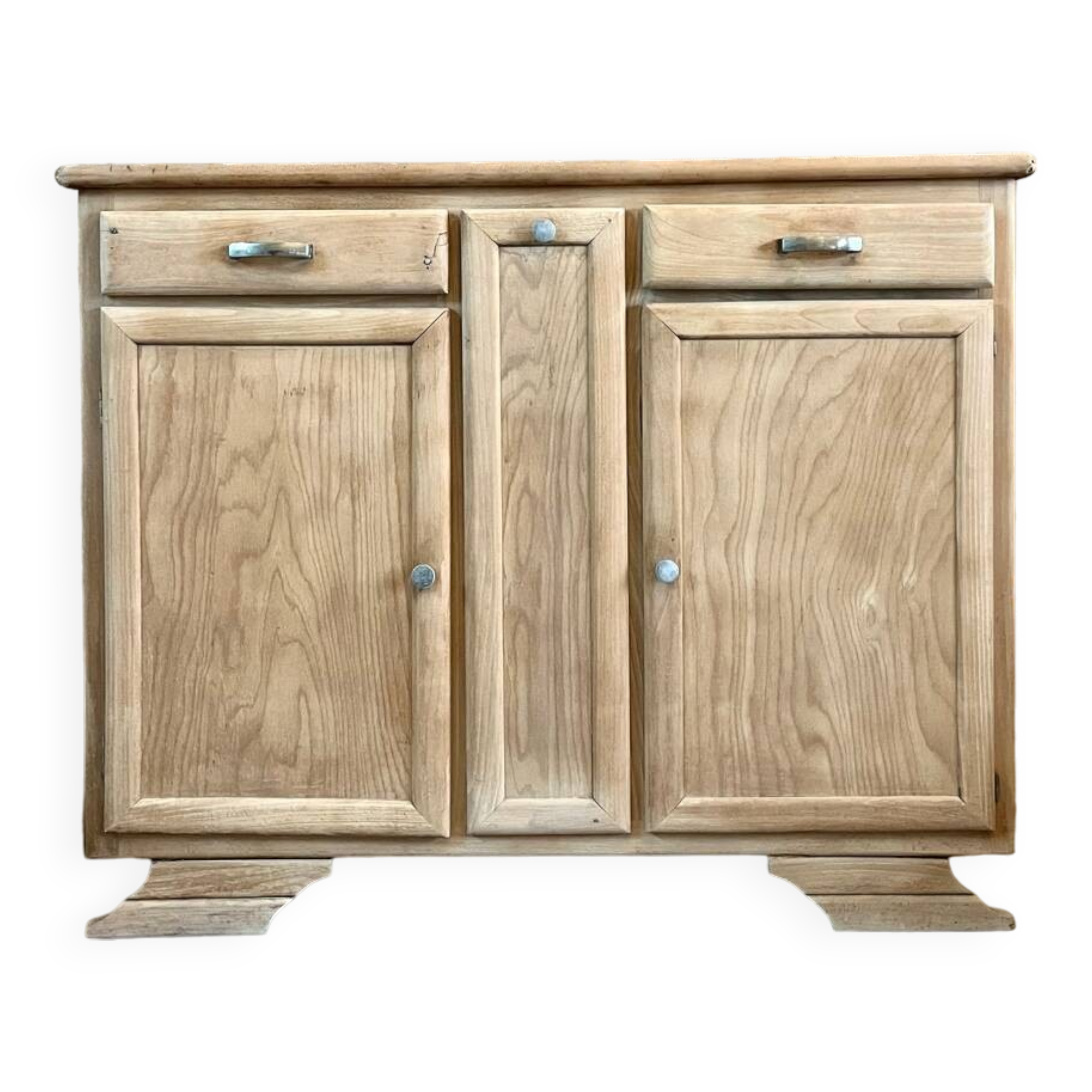 Renovated Mado Buffet