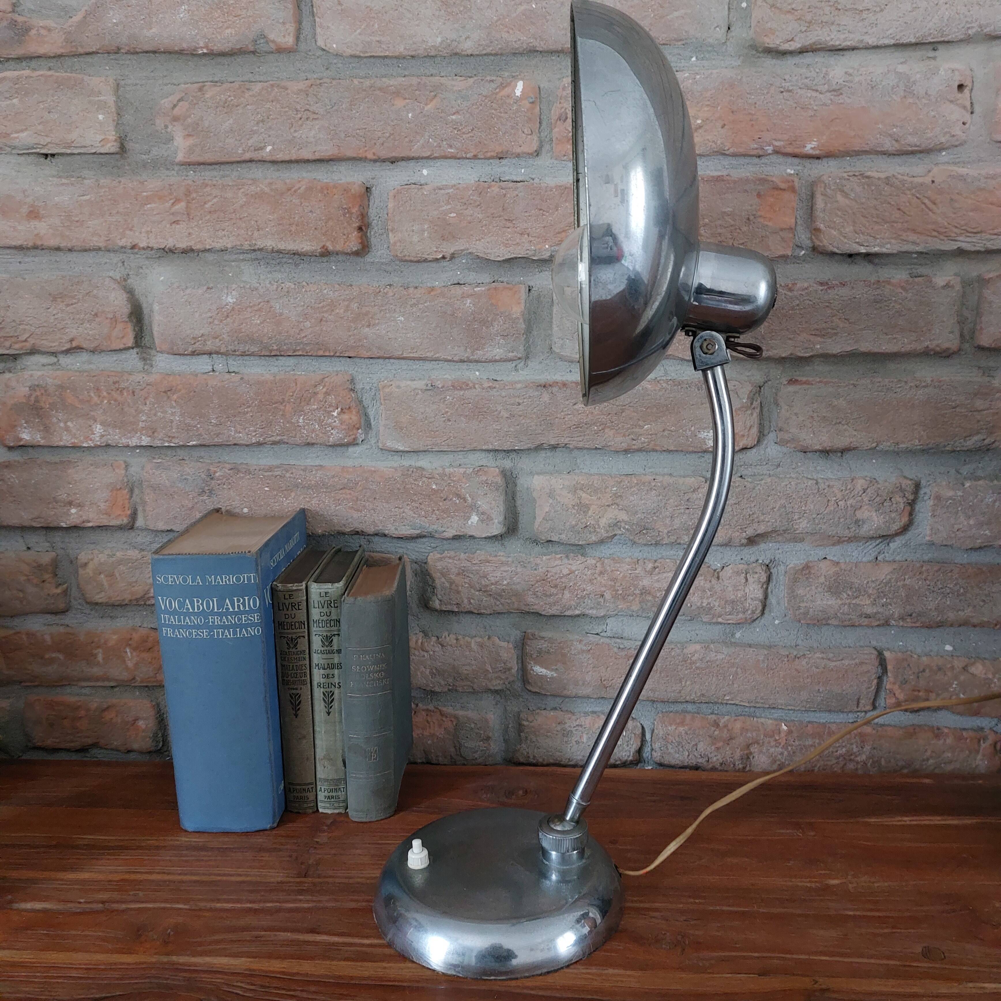 Italian ministerial lamp