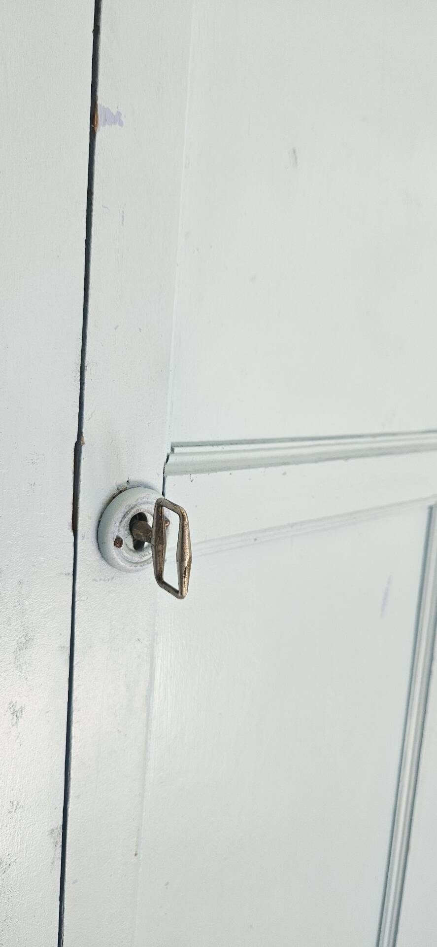 Armoire parisienne àcienne lingère meuble rangement vintage bleu