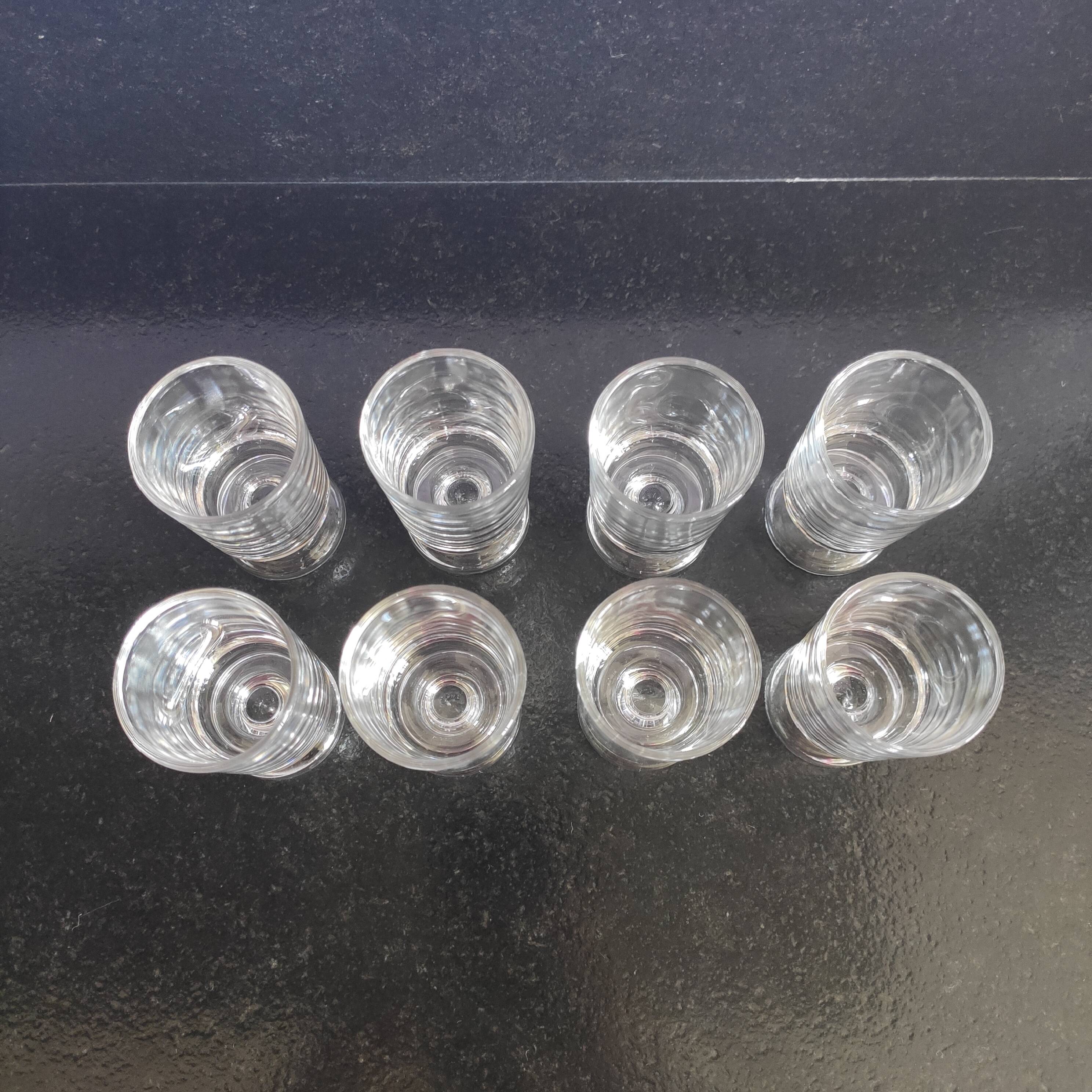 Verres à liqueur