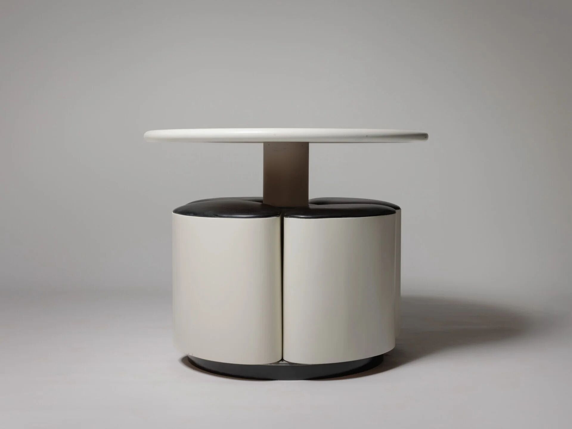 Space age height adjustable dining table, Italy 70s