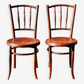 Pair of Swiss Horgen-Glaris bistro chairs early 20th century