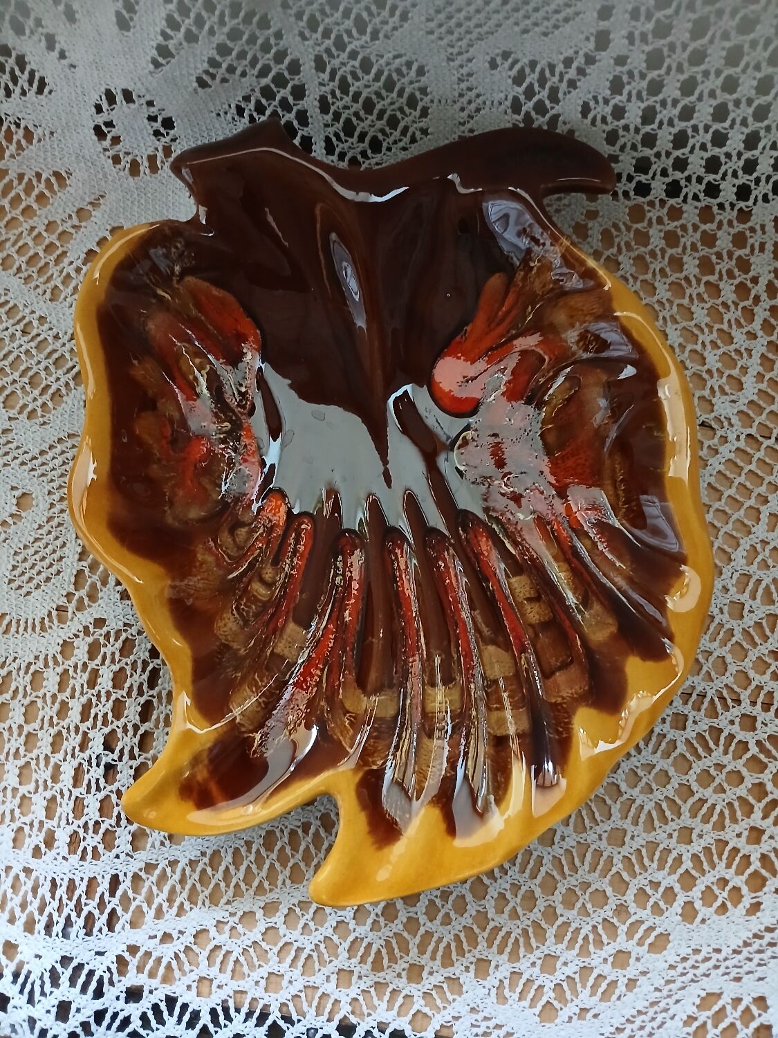 Antique fruit bowl in the Vallauris style