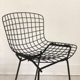 Wire chair by Harry Bertoia child model
