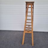 Escabeau ancien en bois années 1930