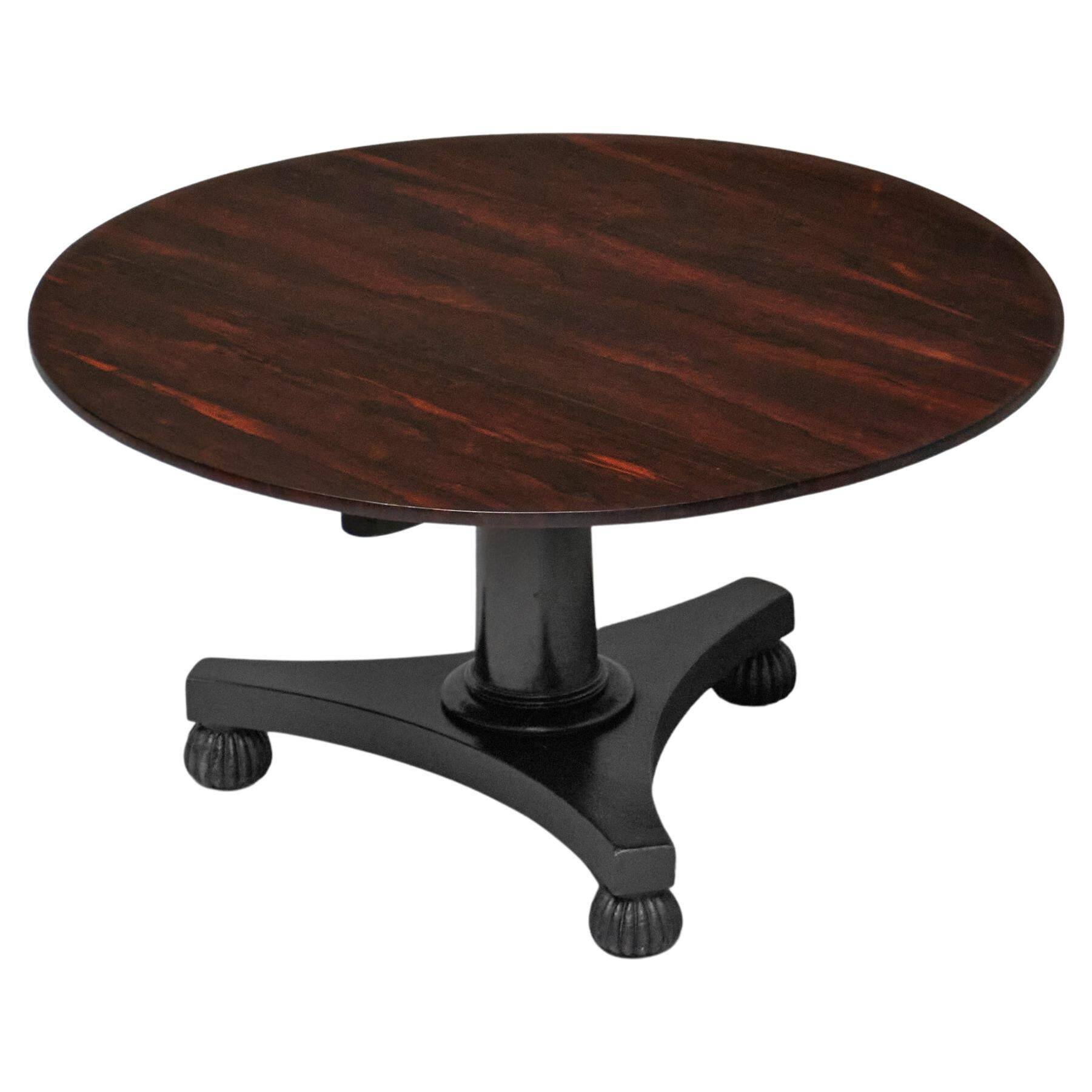 Empire dining table in rosewood veneer, 19th century.