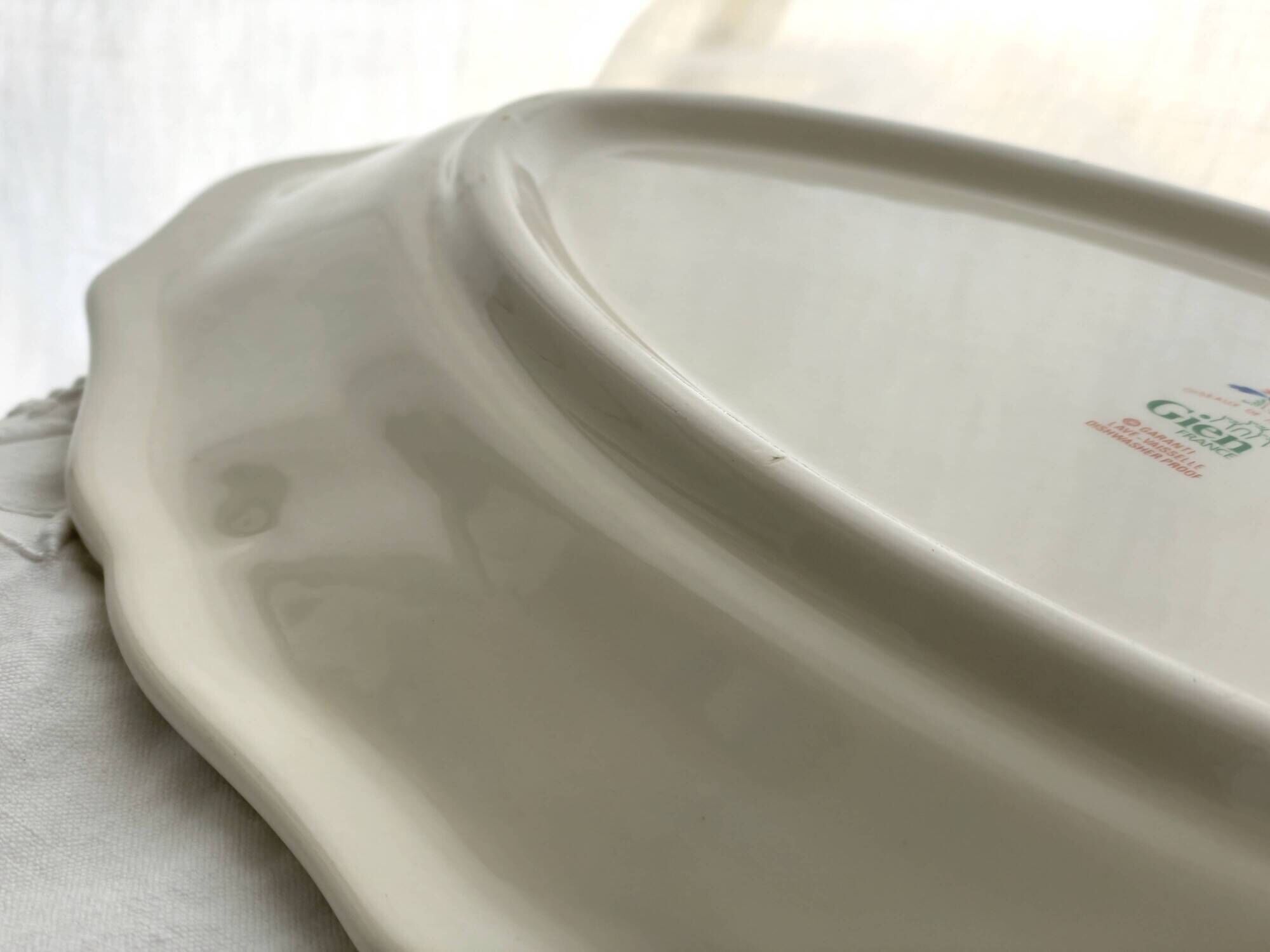 Plat de service ovale en faïence de Gien « oiseaux de paradis »