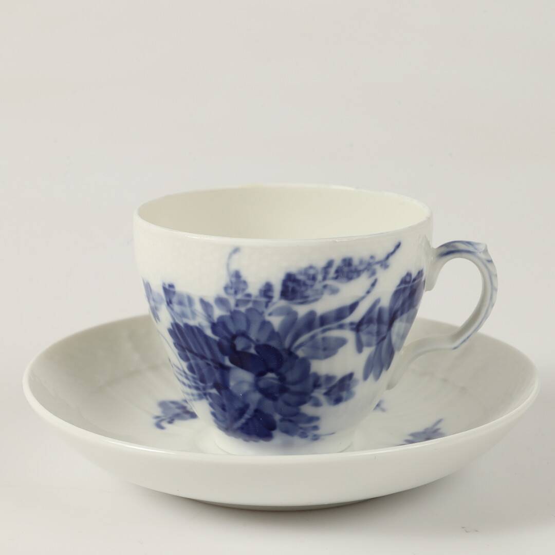 A 42-piece coffee set, “Blå Blomst”, porcelain, Royal Copenhagen, Denmark.