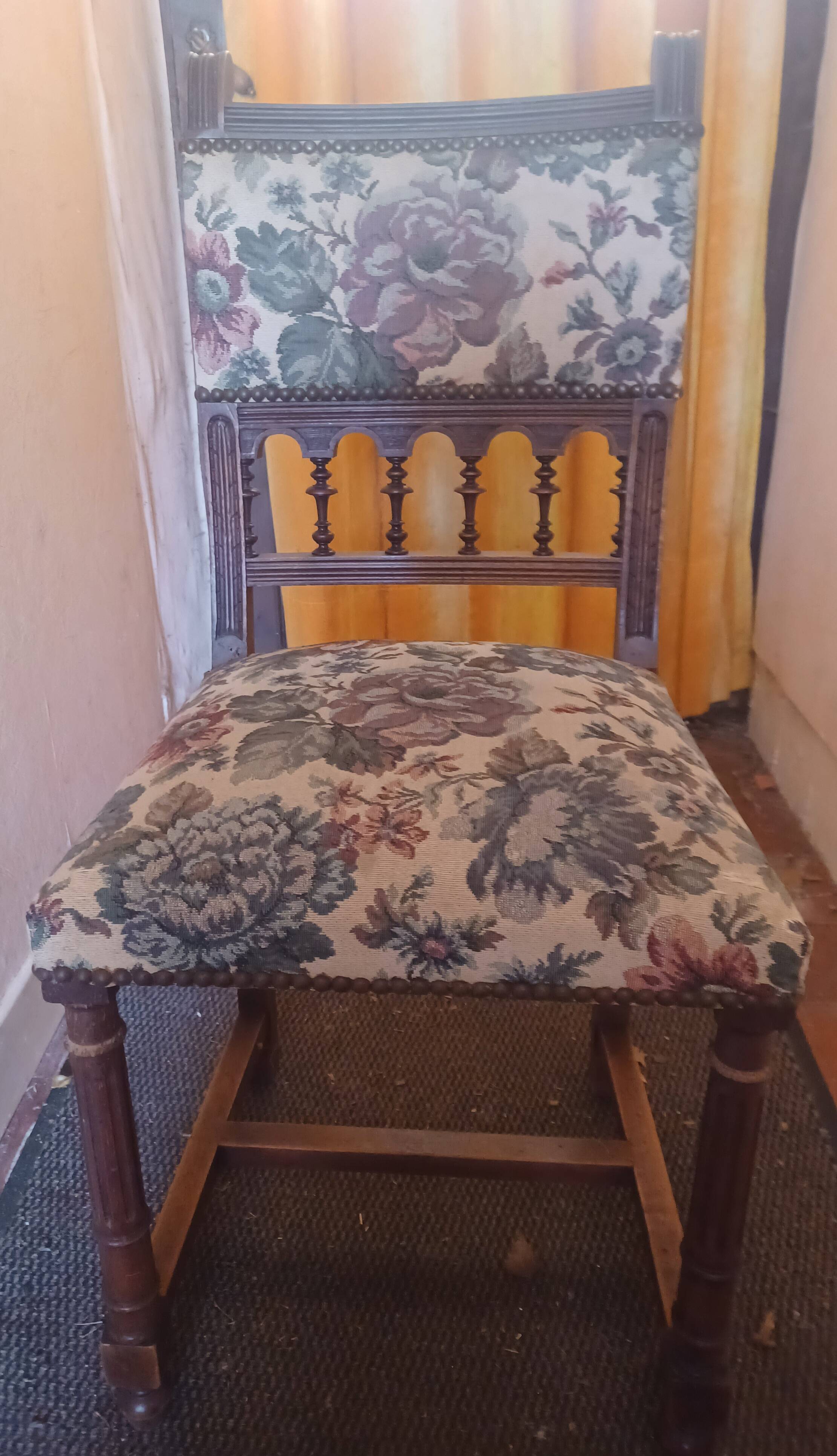 SET OF 6 CHAIRS IN HENRY II STYLE