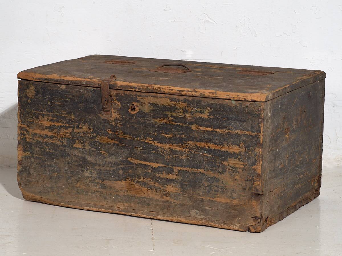 Old cobalt blue ammunition chest (c.1900) #64
