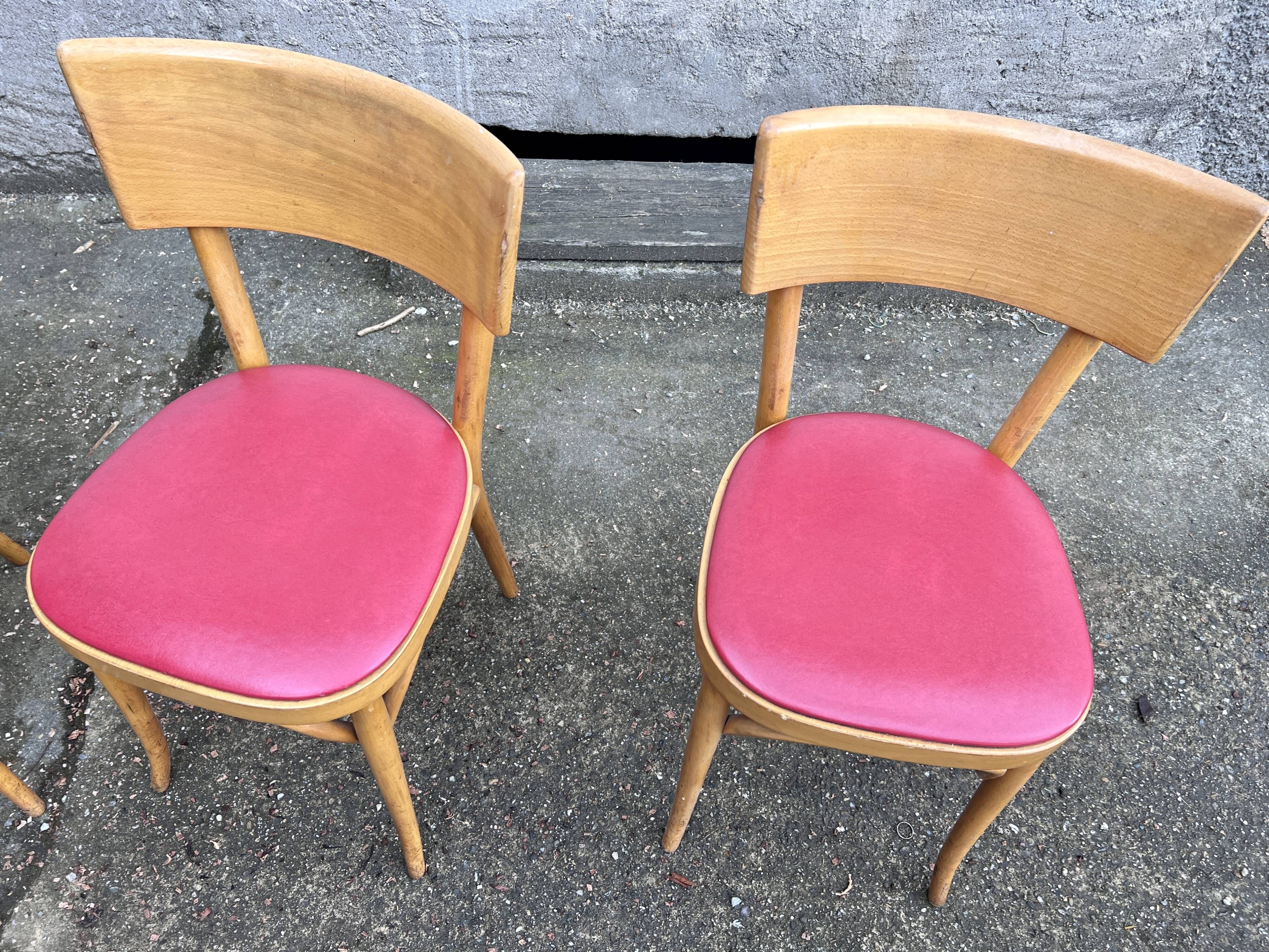 Lot of 4 baumann chairs bistrot parisian barter beech wood and red skaï