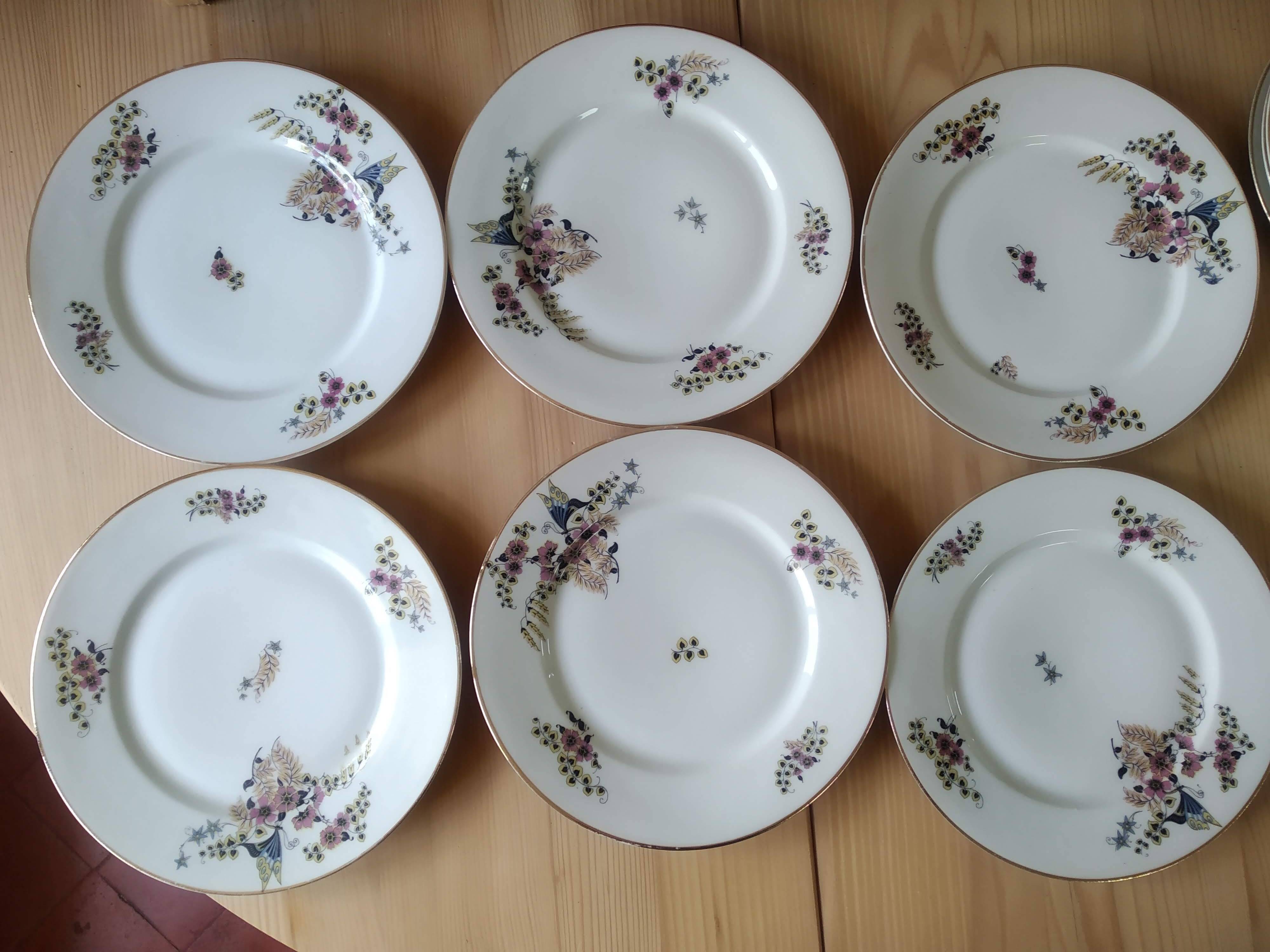 55-piece Limoges porcelain dinner service from the 1930s