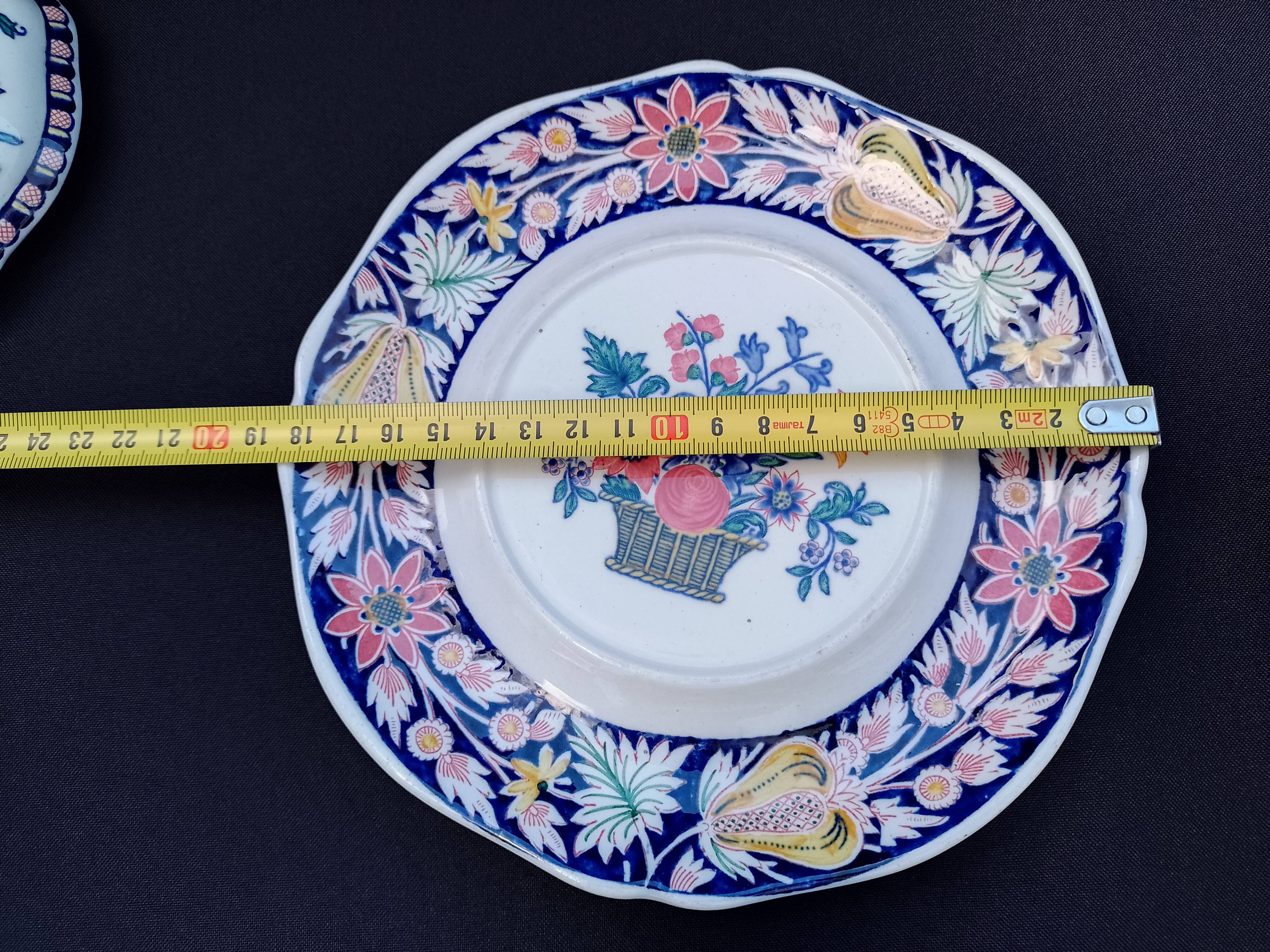 Antique Wedgwood Etruria Poterat 4 Piece