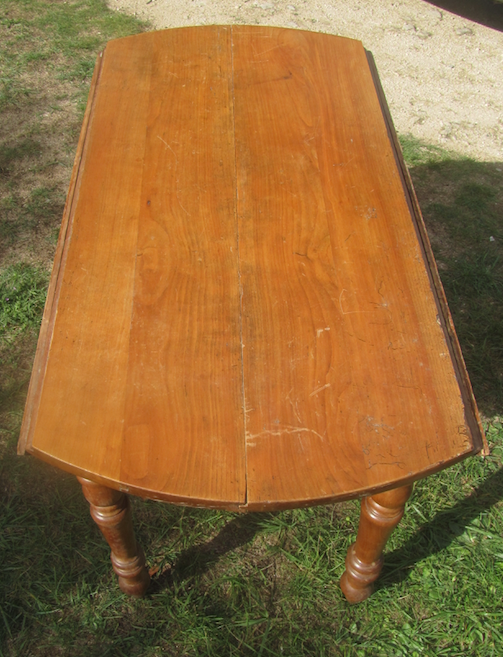 Cherry round table