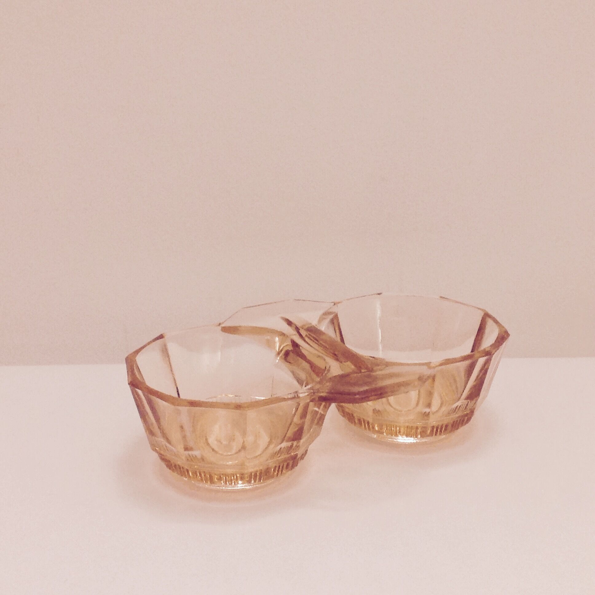 Servant salt pepper art deco rosaline arcoroc pink glass