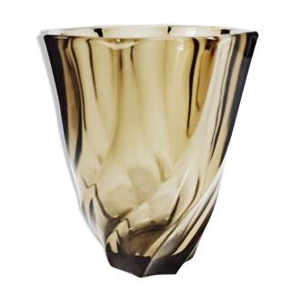 Lever Swirl Smoked Glass Vase