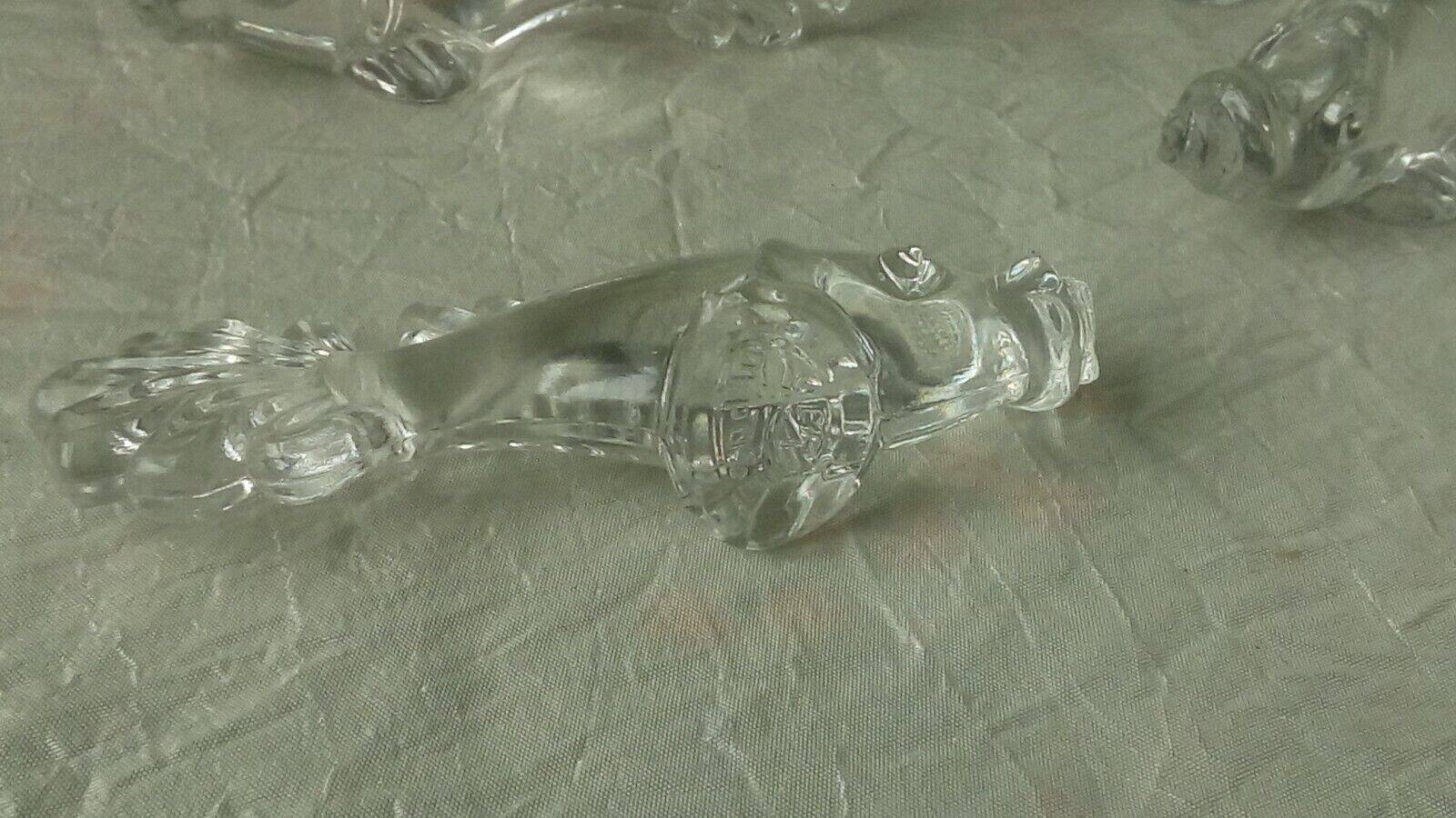 Set of 6 fish-shaped glass knife holder signed yer depose