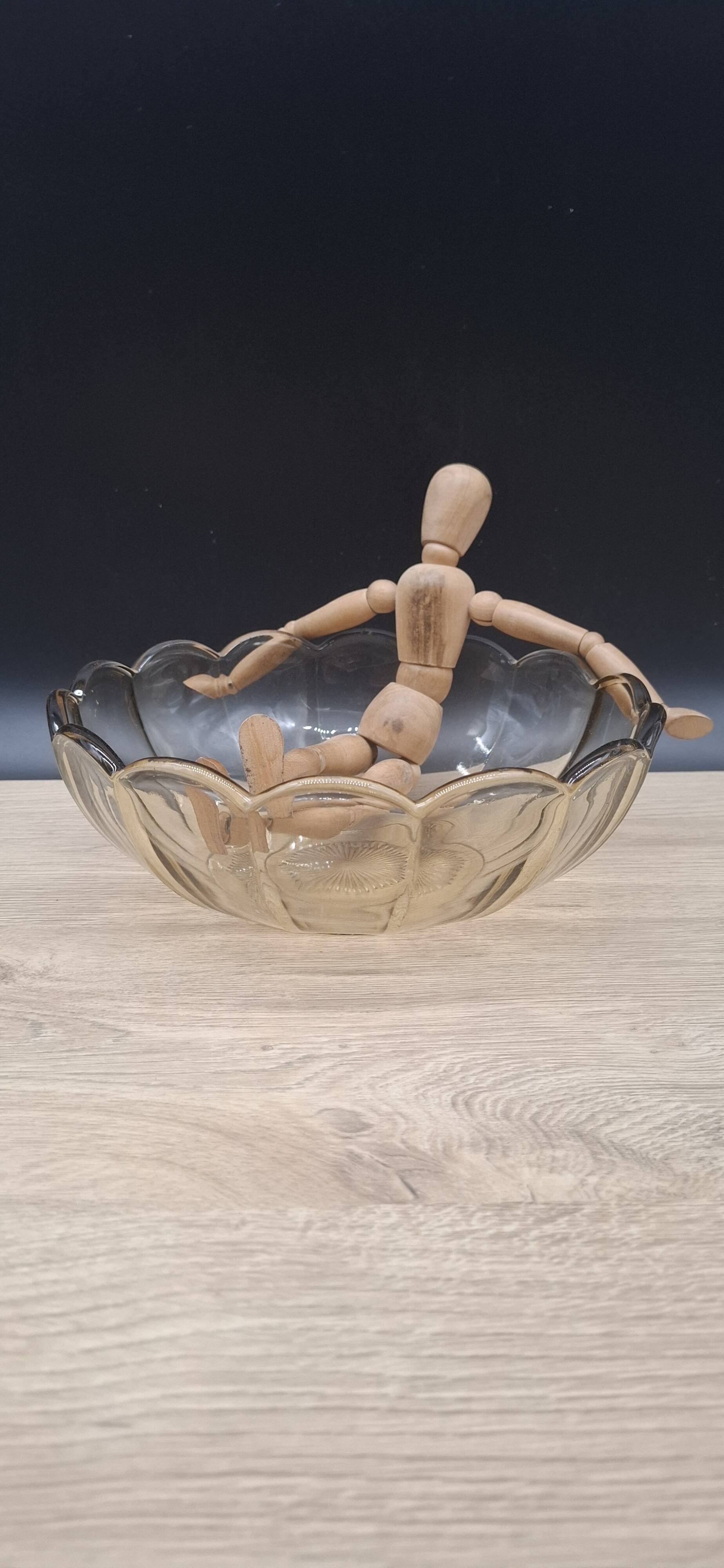 Amber salad bowl, Manage glass