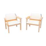 Set of two vintage lounge seats