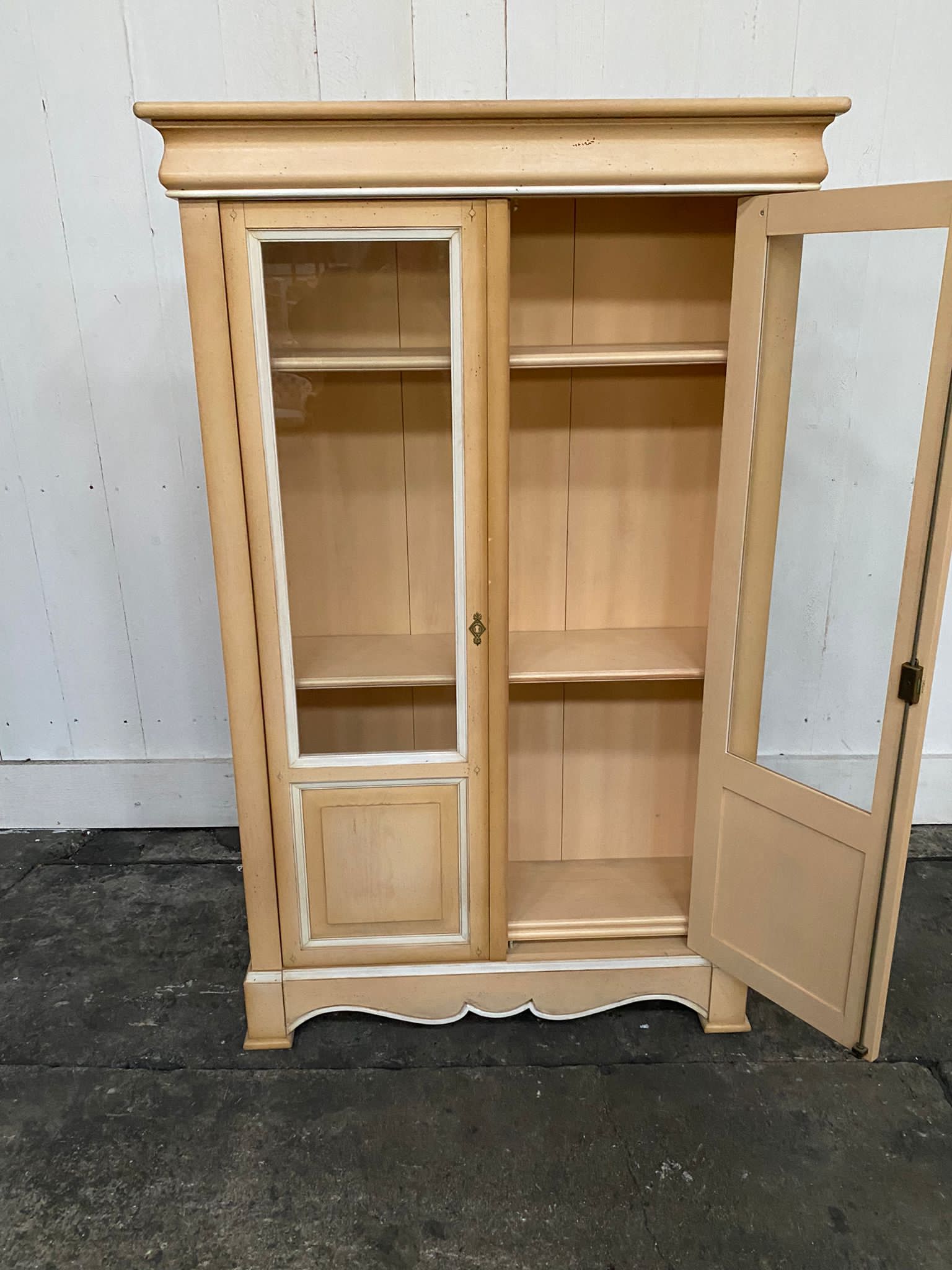 Patinated Louis-Philippe style showcase