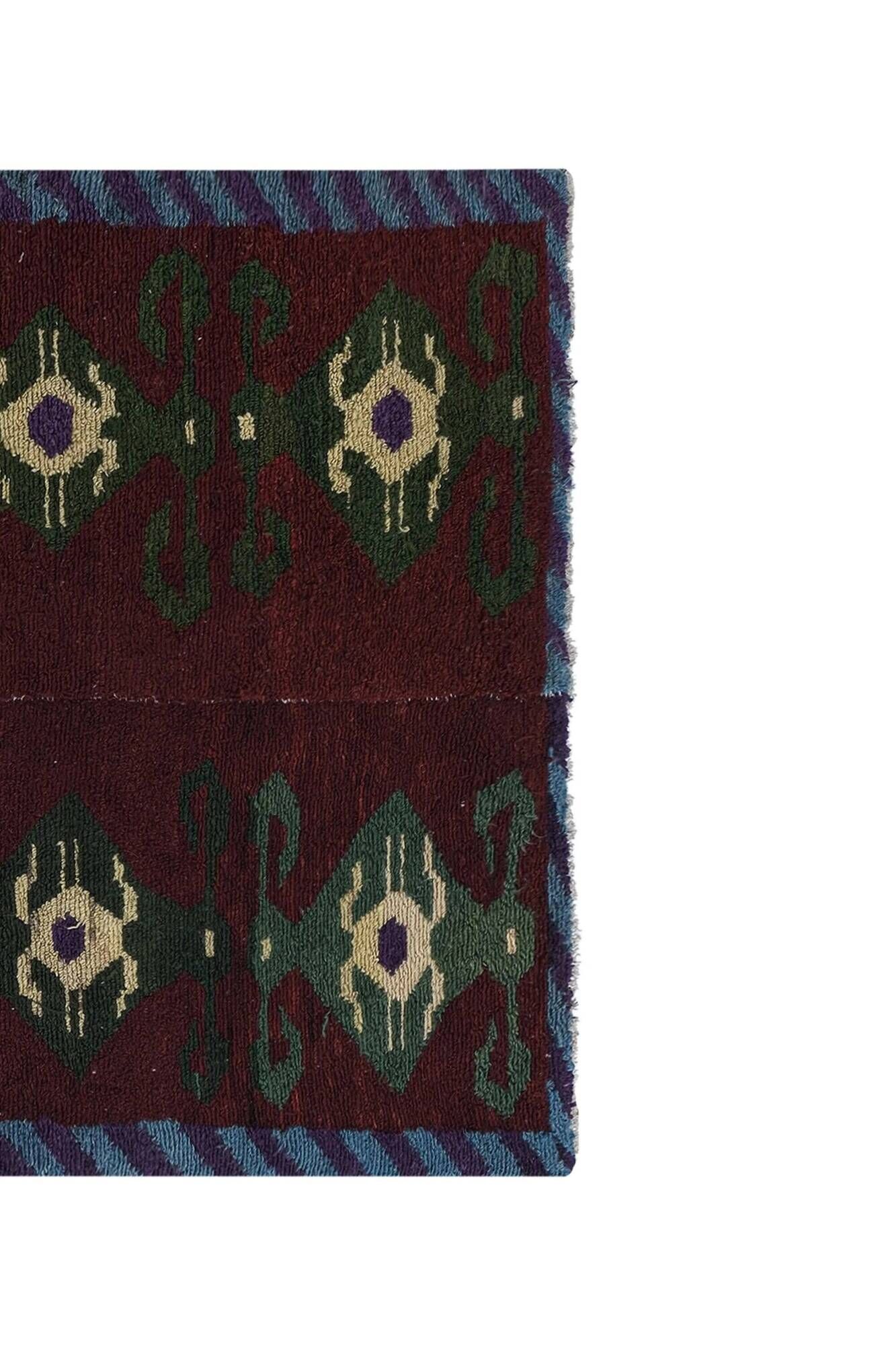 Vintage handmade Turkish rug 135x154 cm