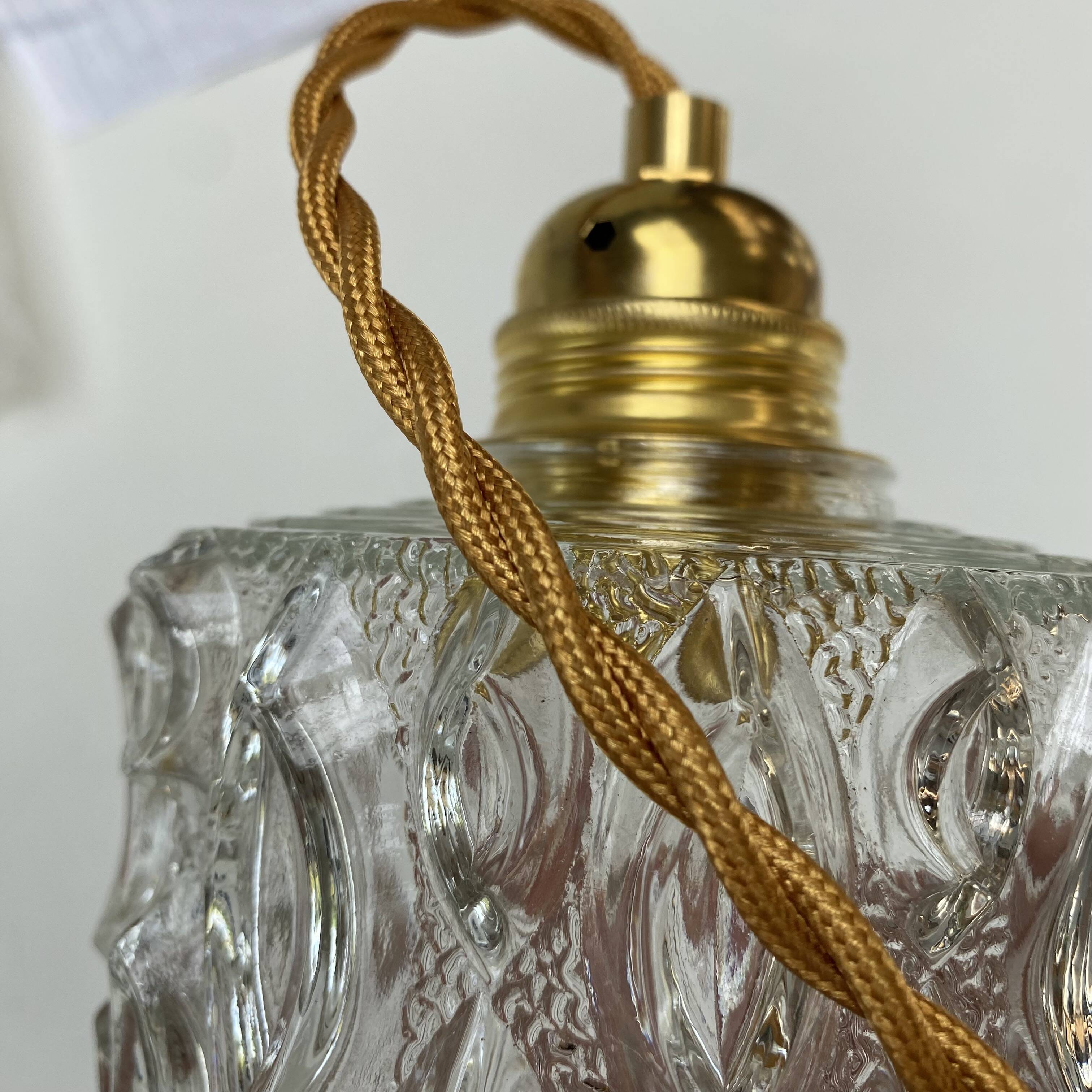 Vintage suspension in moulded pressed glass