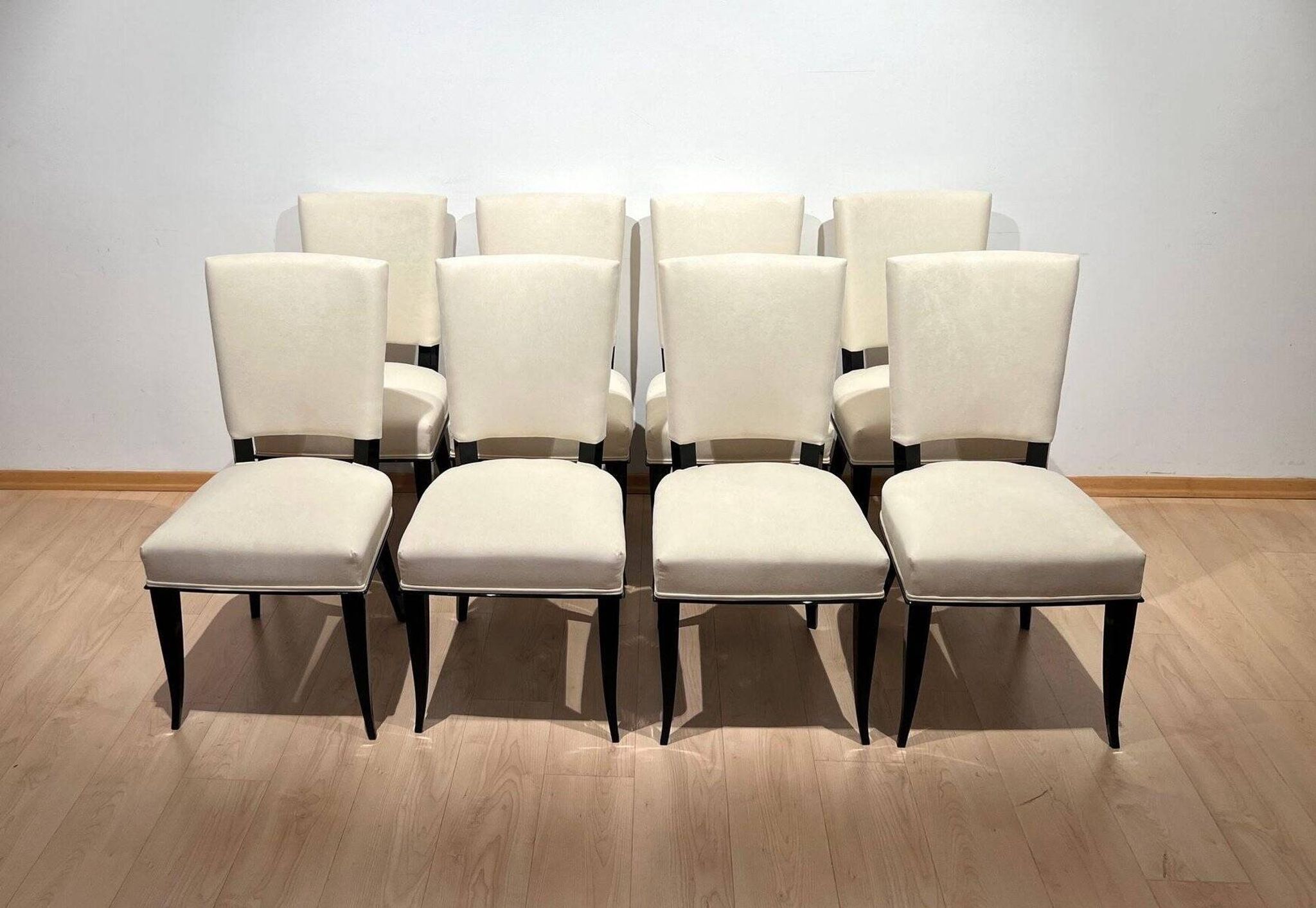 Art Deco Chairs in Black Lacquer in Cream Velour, France, 1930s, Set of 8