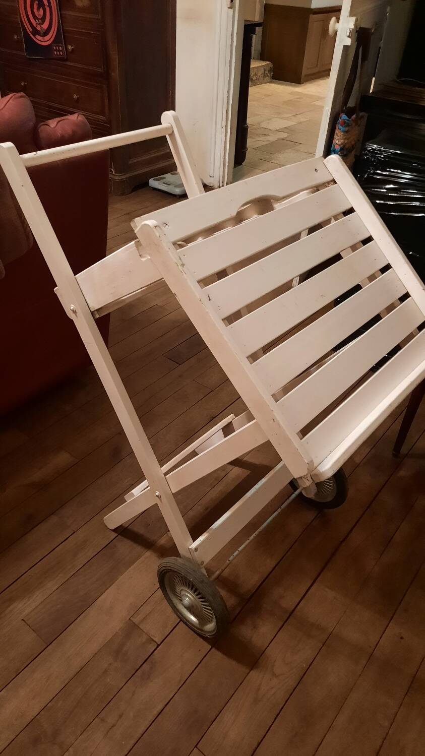 Garden trolley on wheels