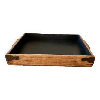 Plateau rectangulaire en bois avec poignées