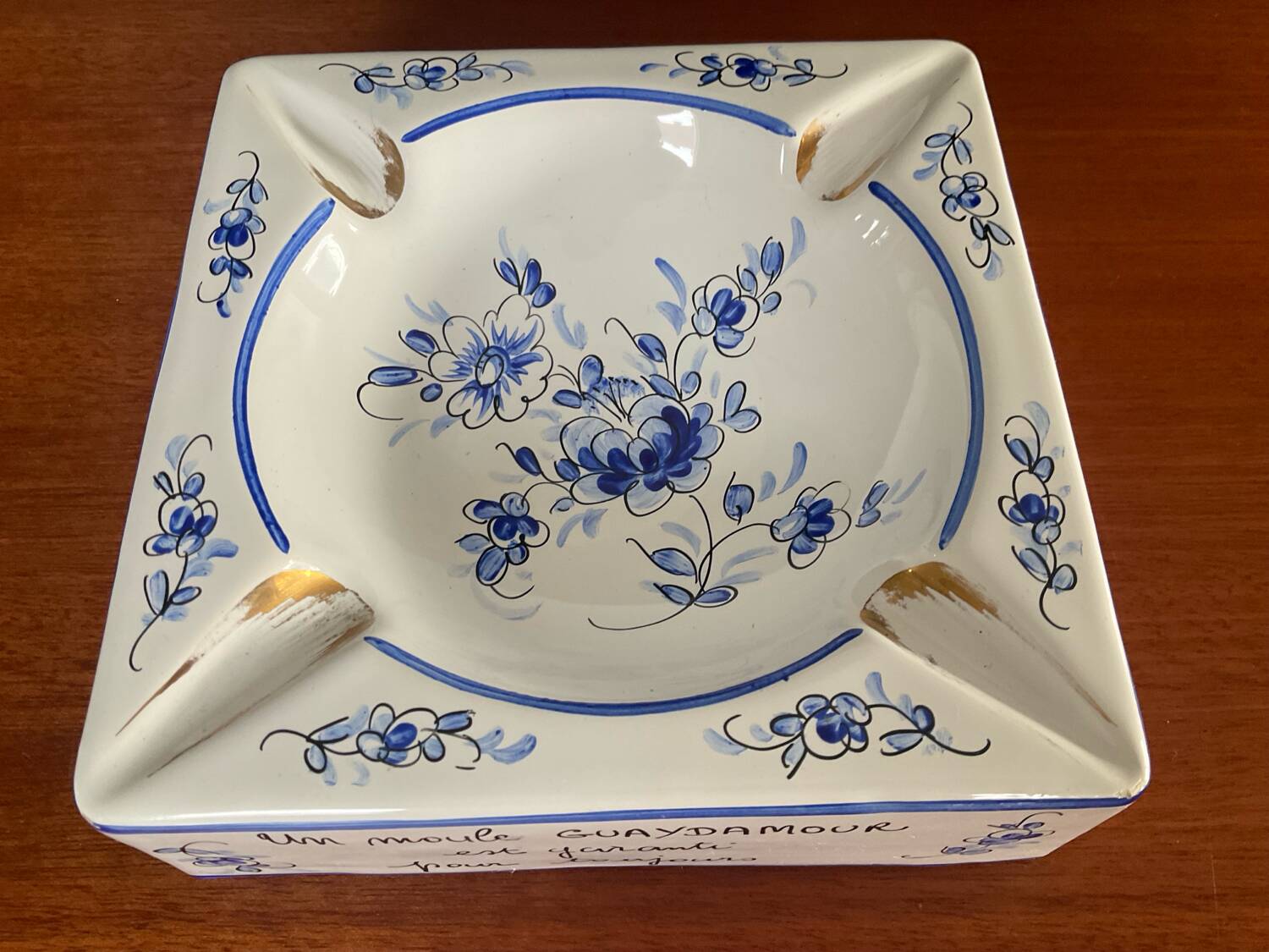 Vintage ceramic ashtray or catchall.
