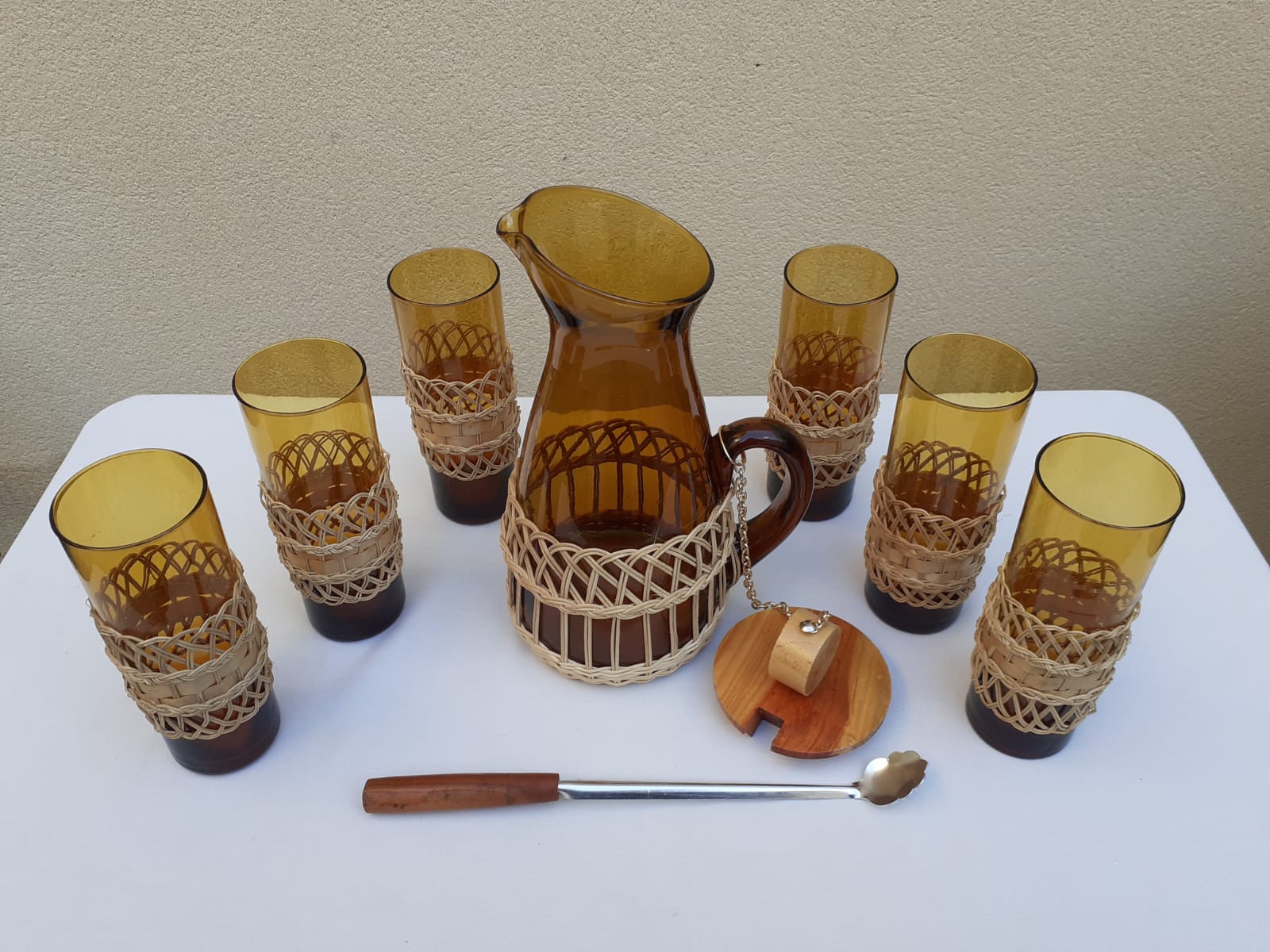 Vintage orangeade service