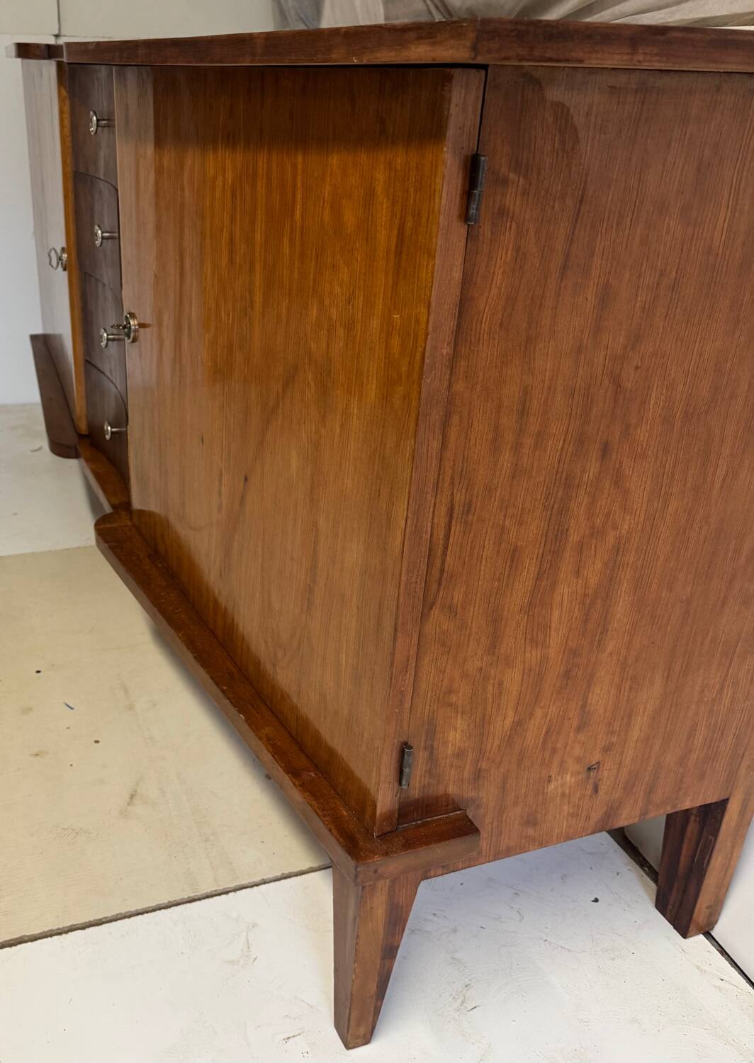 Vintage sideboard with splayed legs