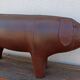 Cochon en cuir