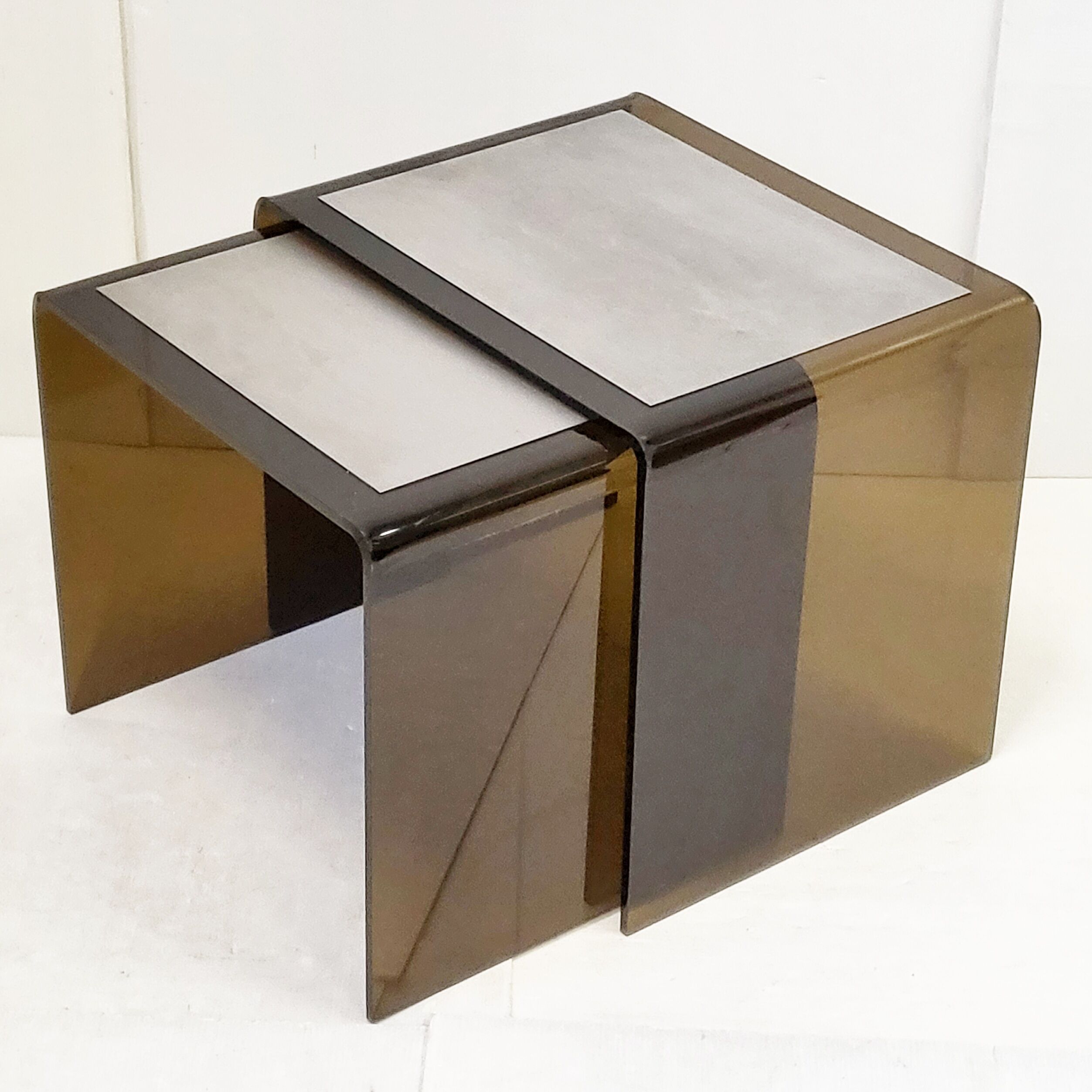 2 vintage pull-out tables 1970