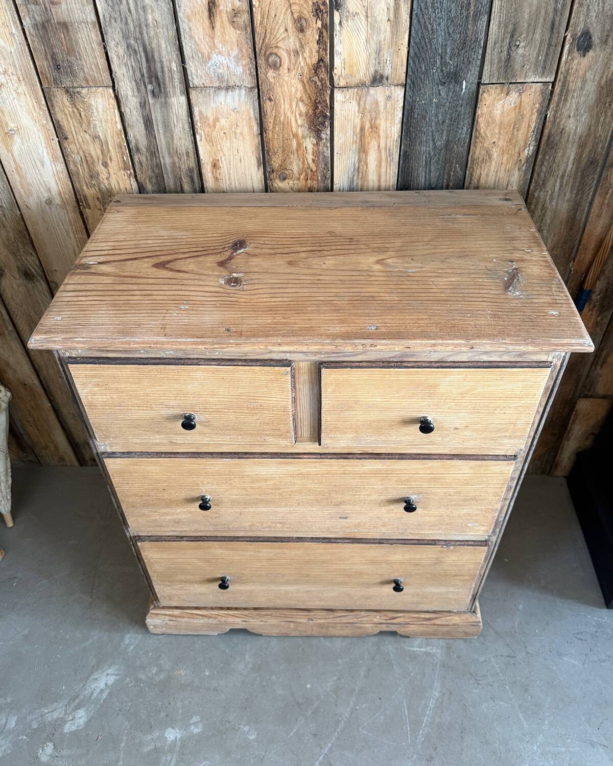 Chic country chest of drawers (renovated)