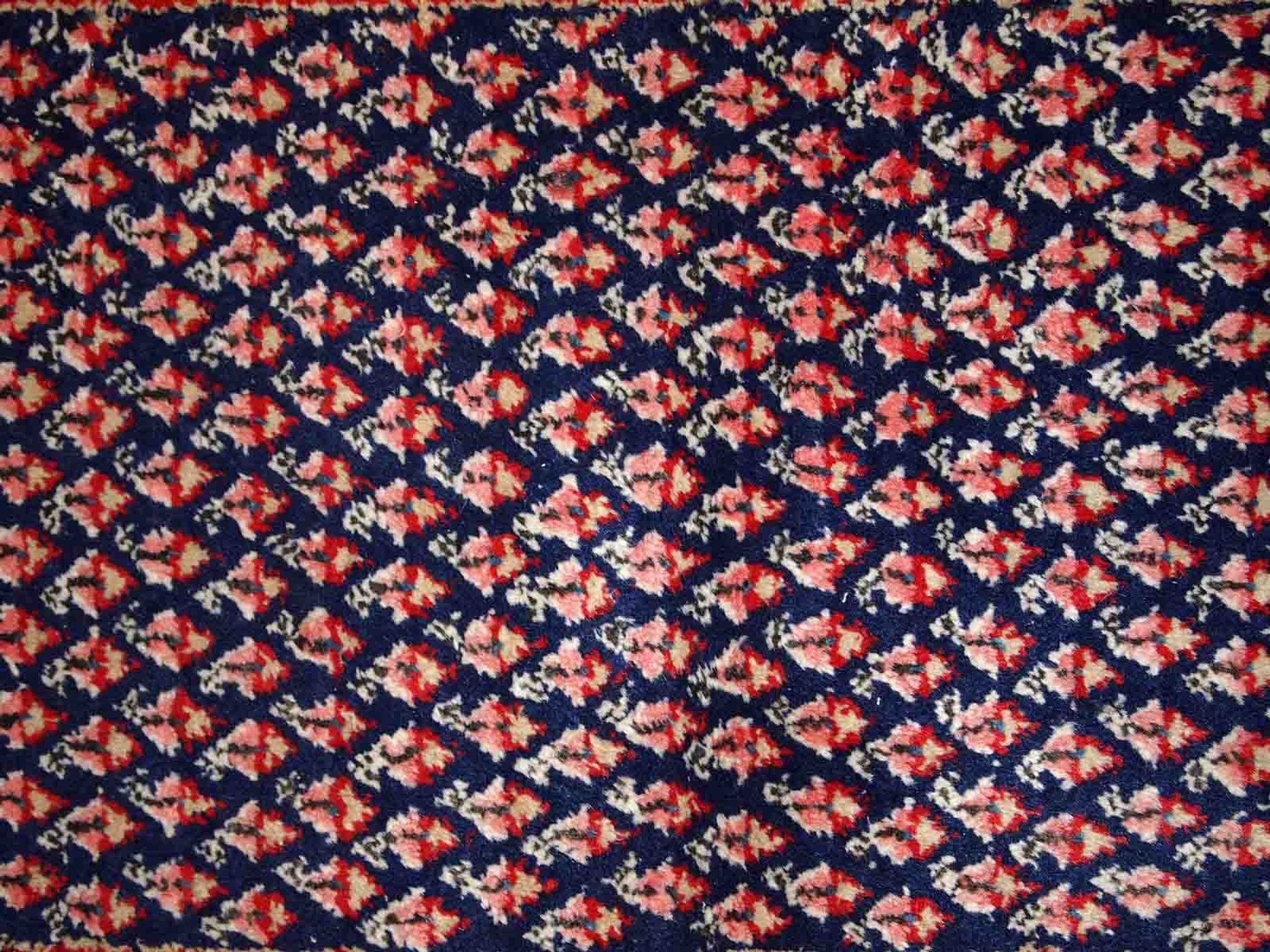 Vintage Indian carpet Seraband handmade 62cm x 124cm 1970s, 1C800