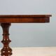 Petite table ancienne en noyer avec incrustations, Italie, XXe siècle